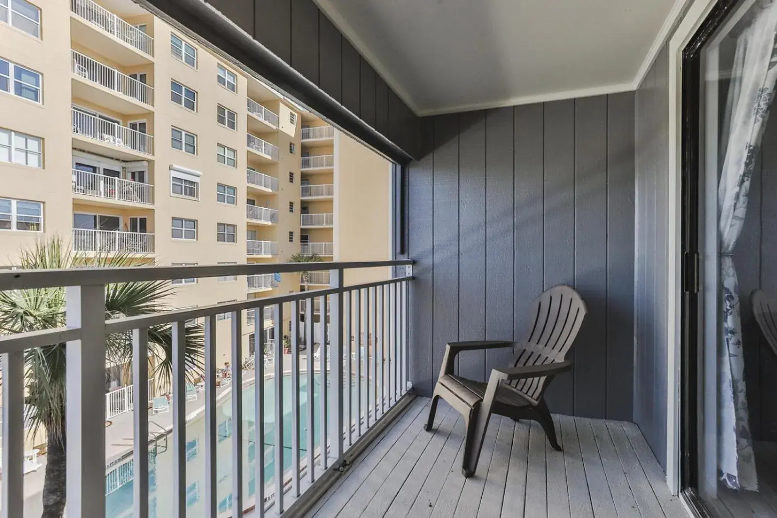 Balcony/Terrace in Coastal Waters