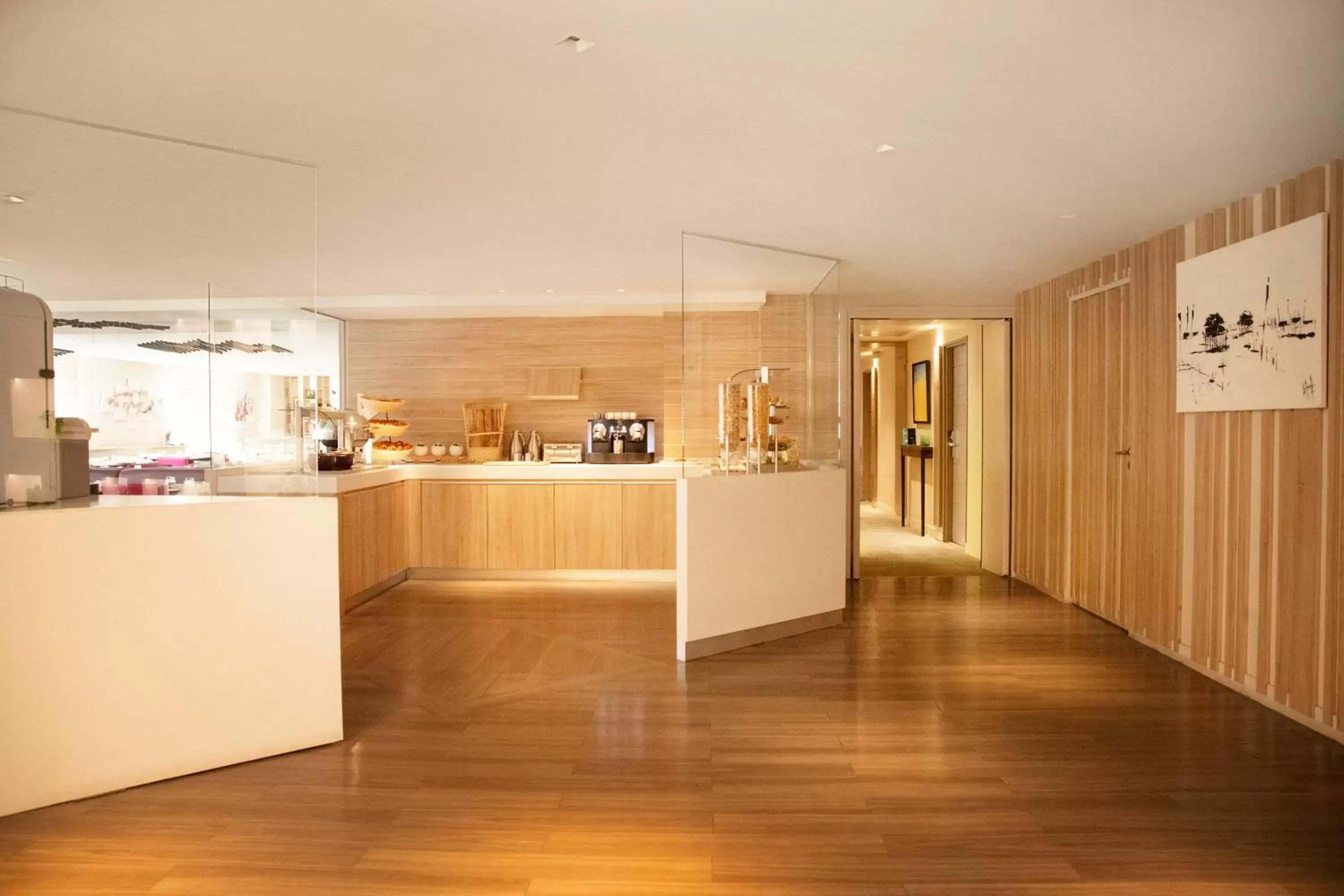 Kitchen/Kitchenette in Hôtel Le B d'Arcachon by Inwood Hotels