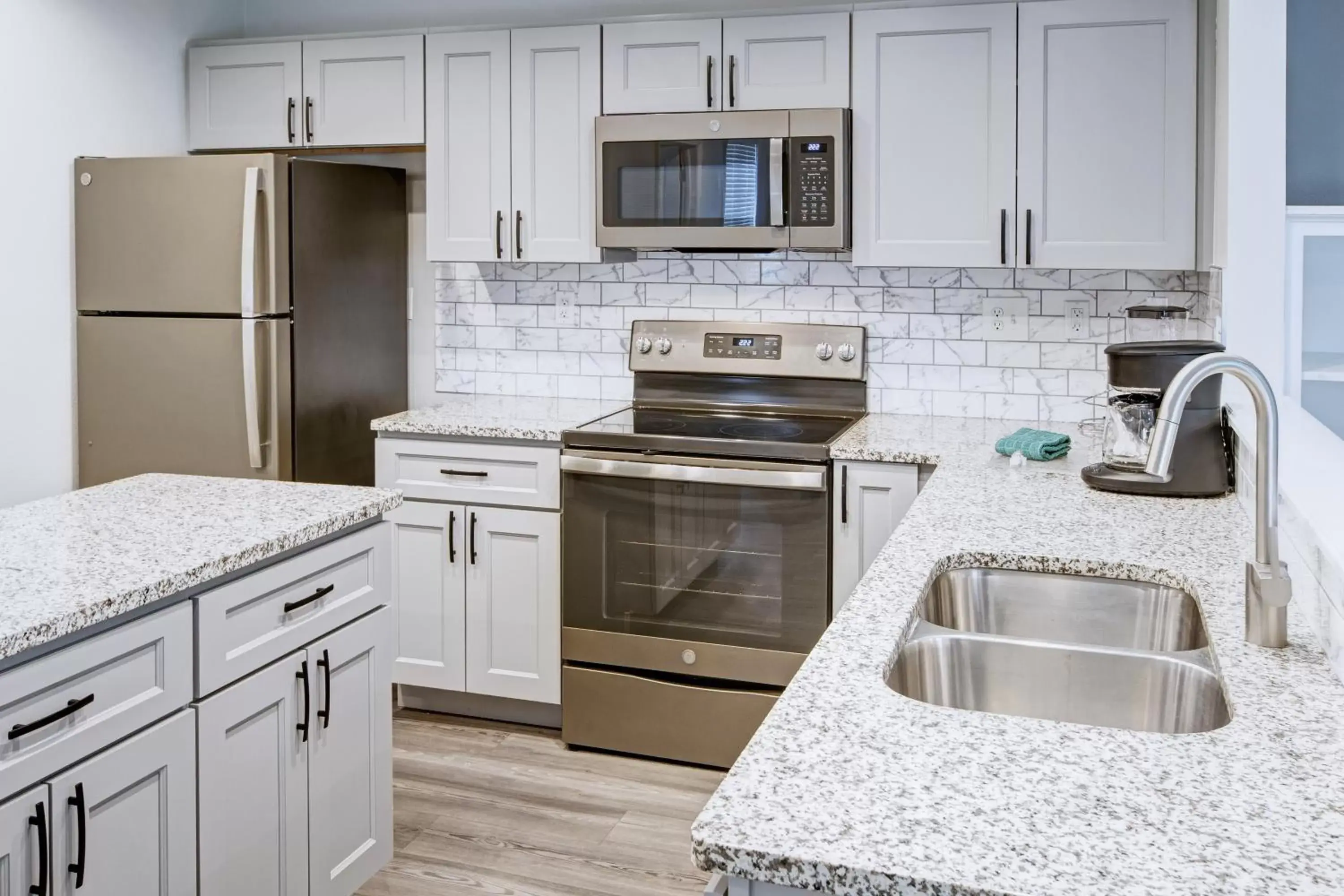 kitchen, Kitchen/Kitchenette in Pocono Mountain Villas by Exploria Resorts