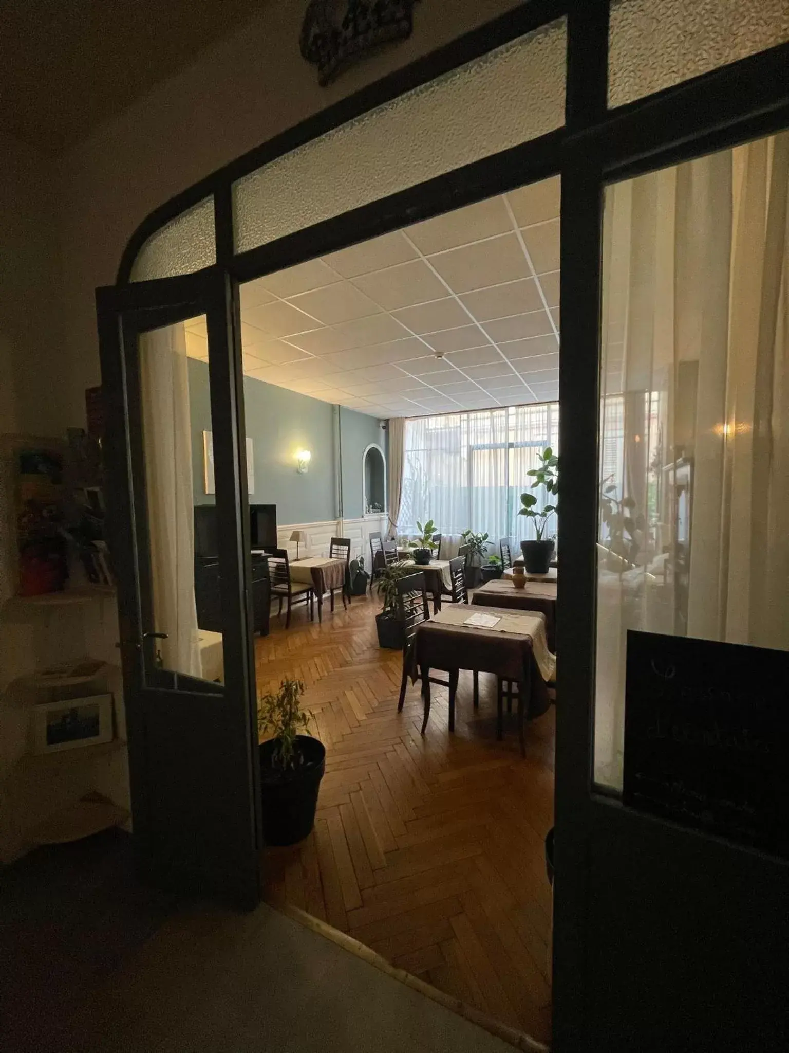 Living room, Restaurant/Places to Eat in Le Carré d'Aix