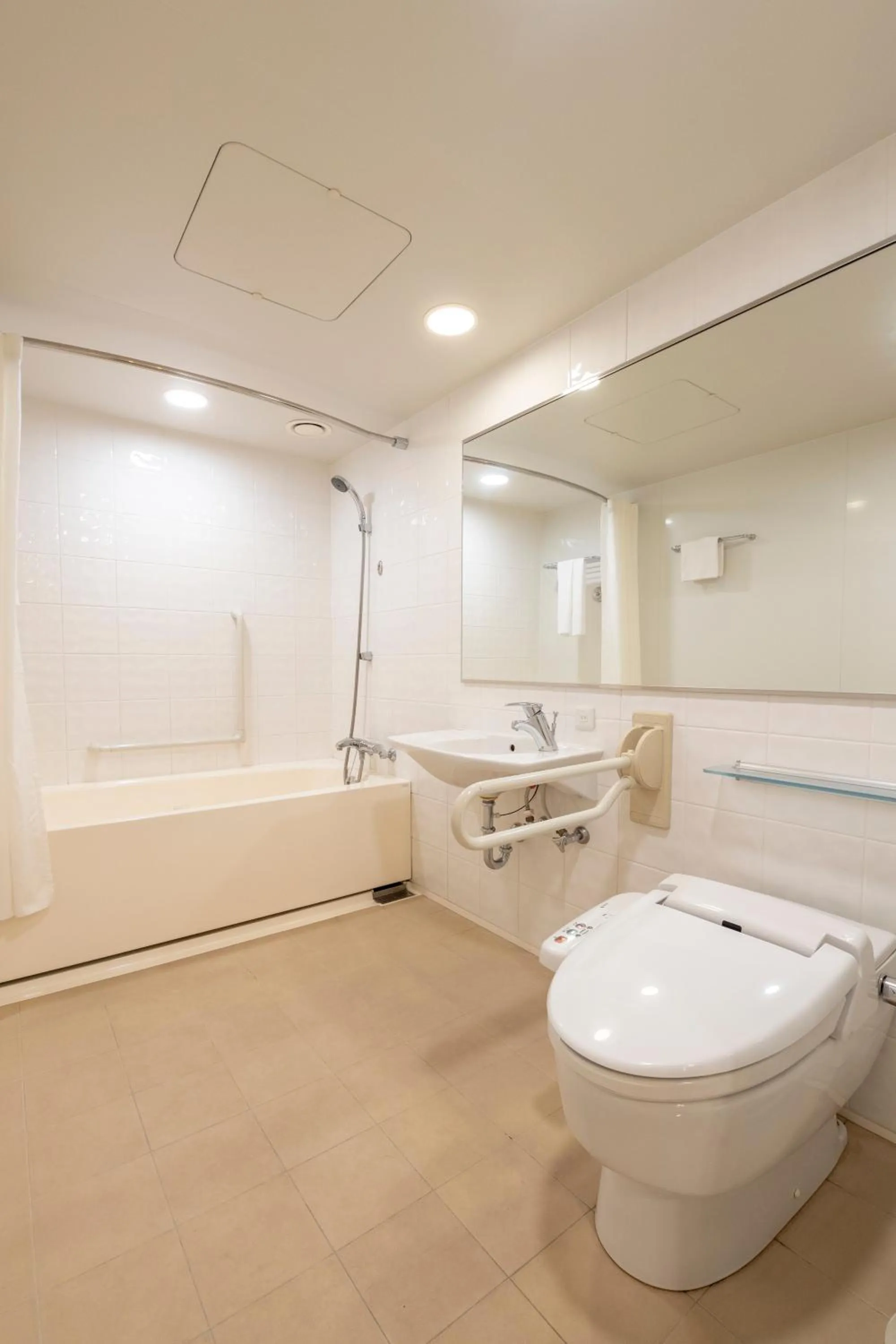 Bathroom in Hotel Keihan Tokyo Yotsuya