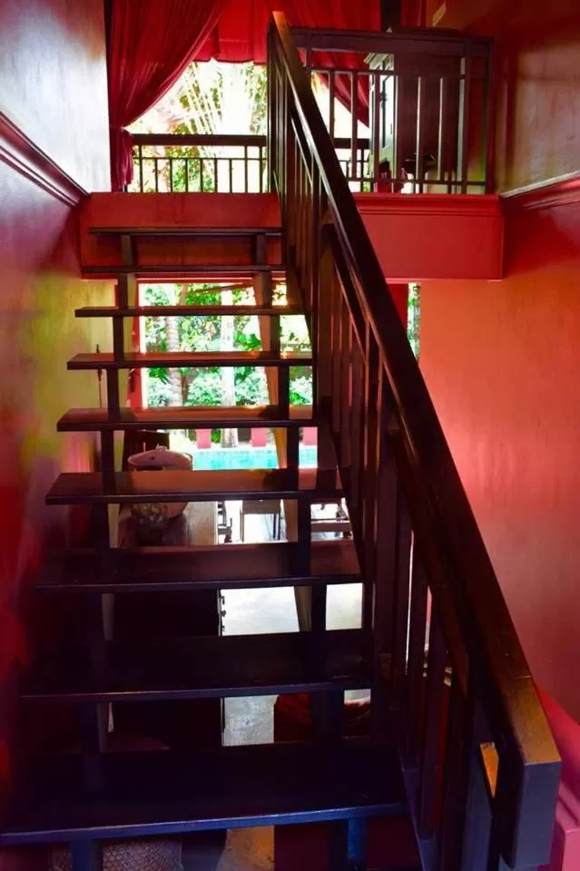 Tri Yaan Na Ros Colonial House