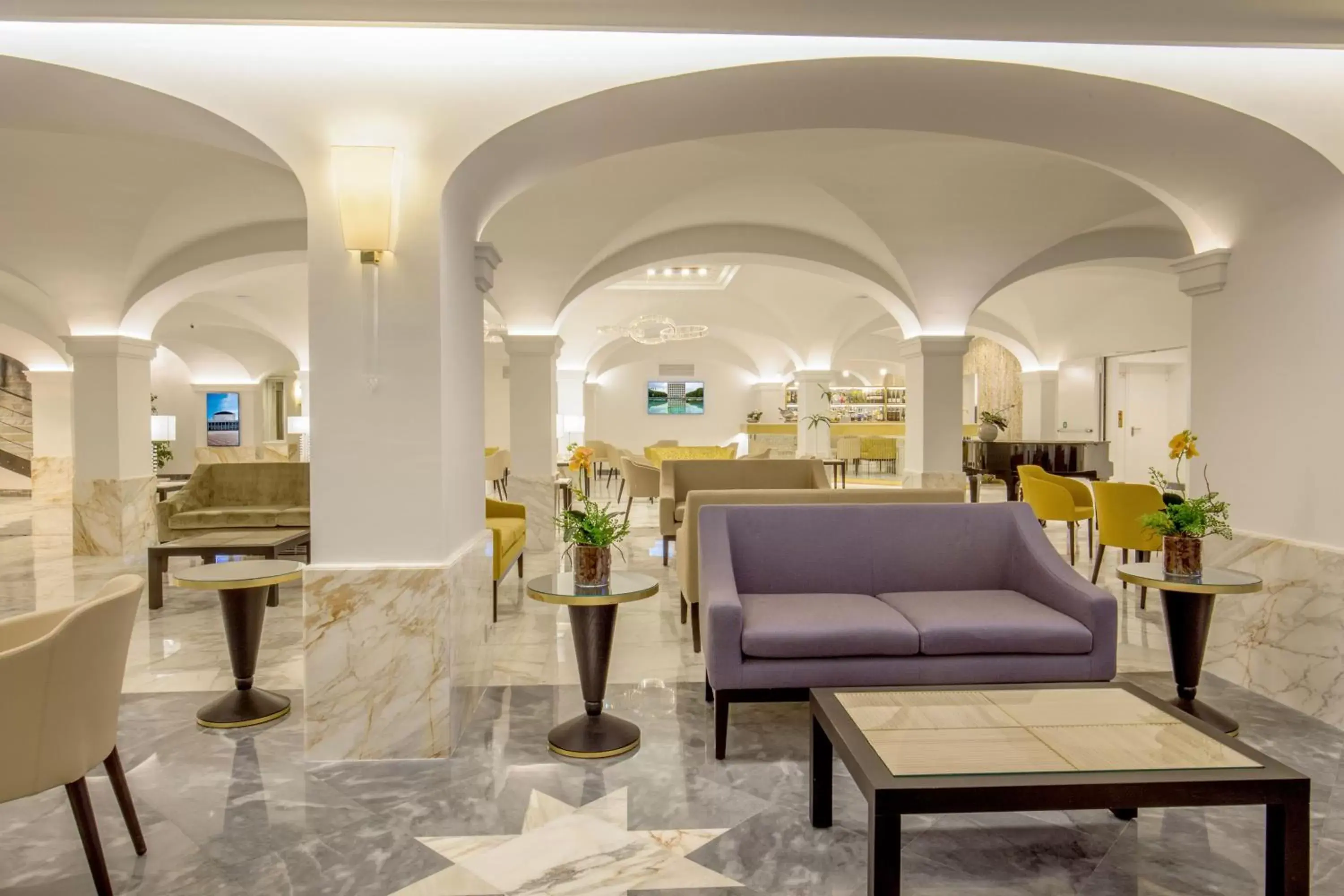 Lobby/Reception in Hotel Shangri-La Roma by OMNIA hotels