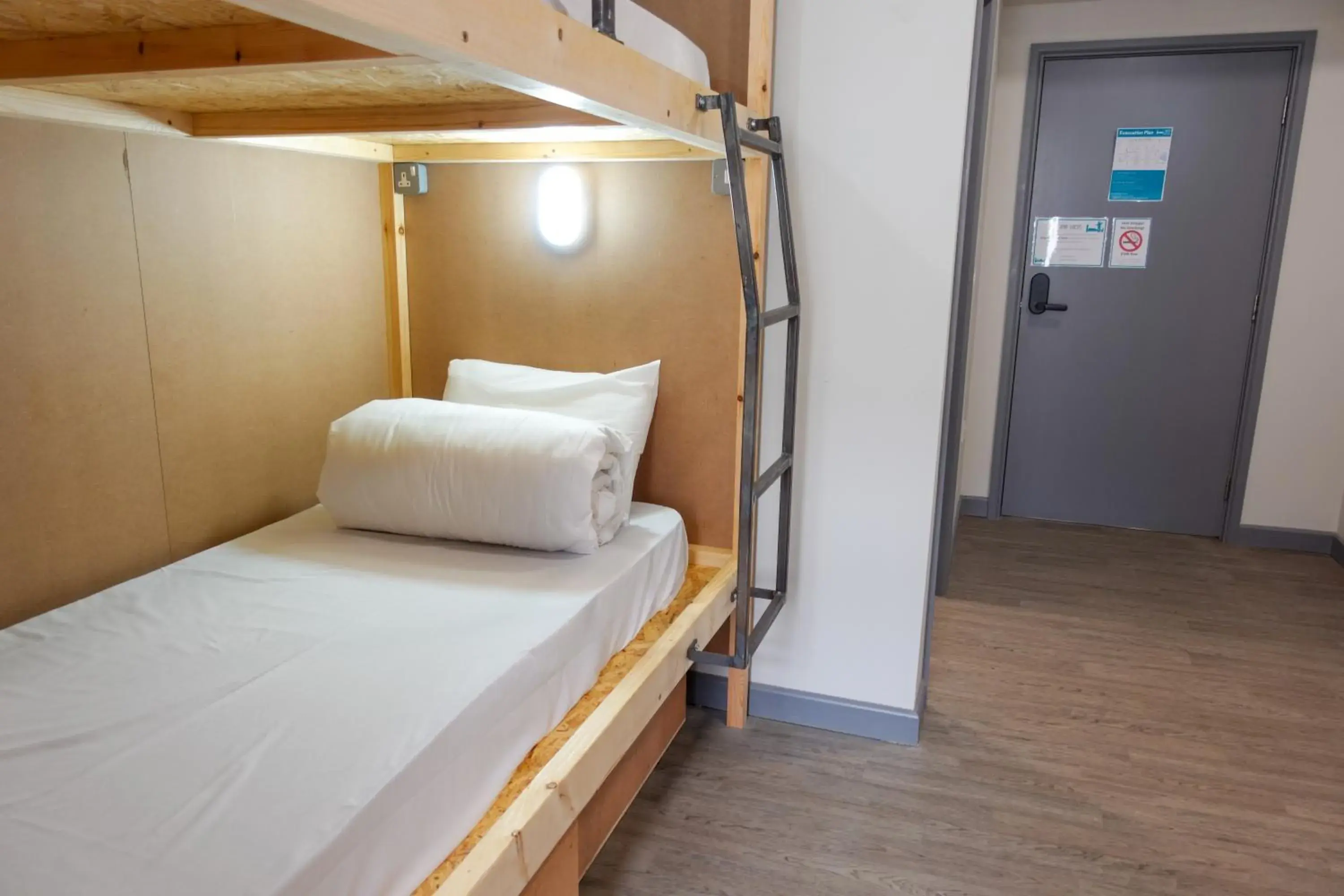 Bed in Cwtsh Hostel