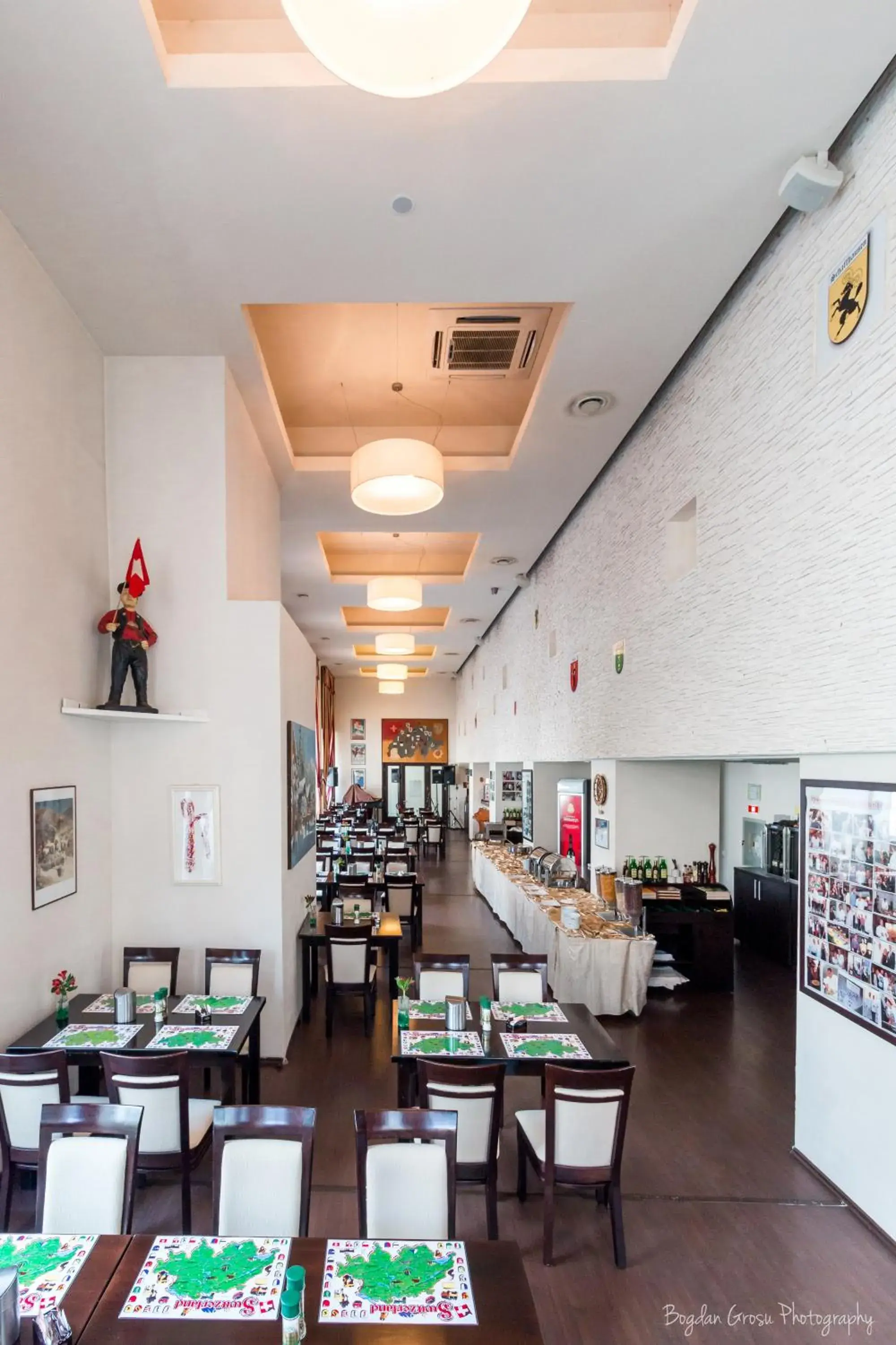 Restaurant/places to eat in Europa Royale Bucharest Restaurant/places to eat in Europa Royale Bucharest