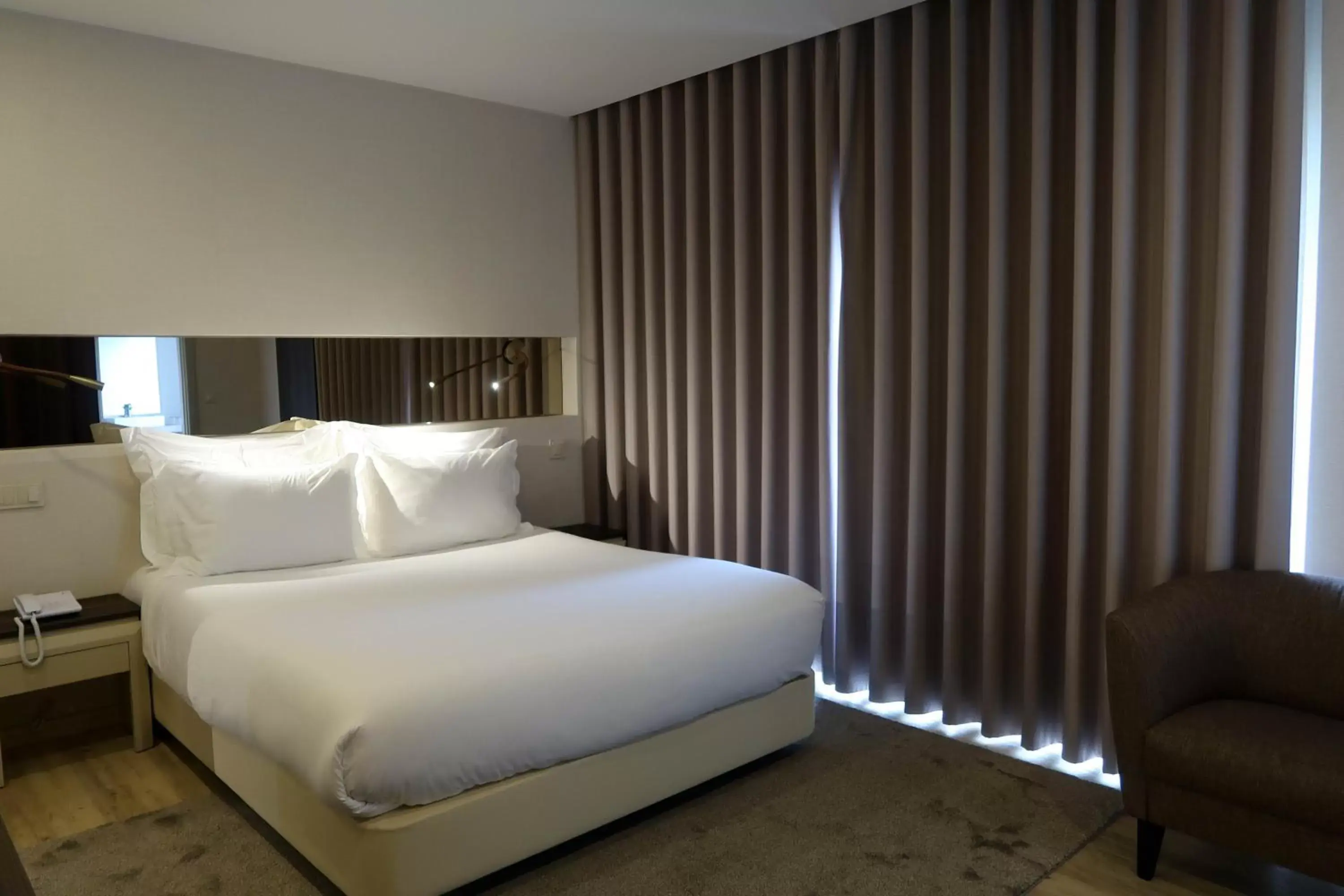 Double Room with Terrace in Hotel Cristal Setúbal Double Room with Terrace in Hotel Cristal Setúbal