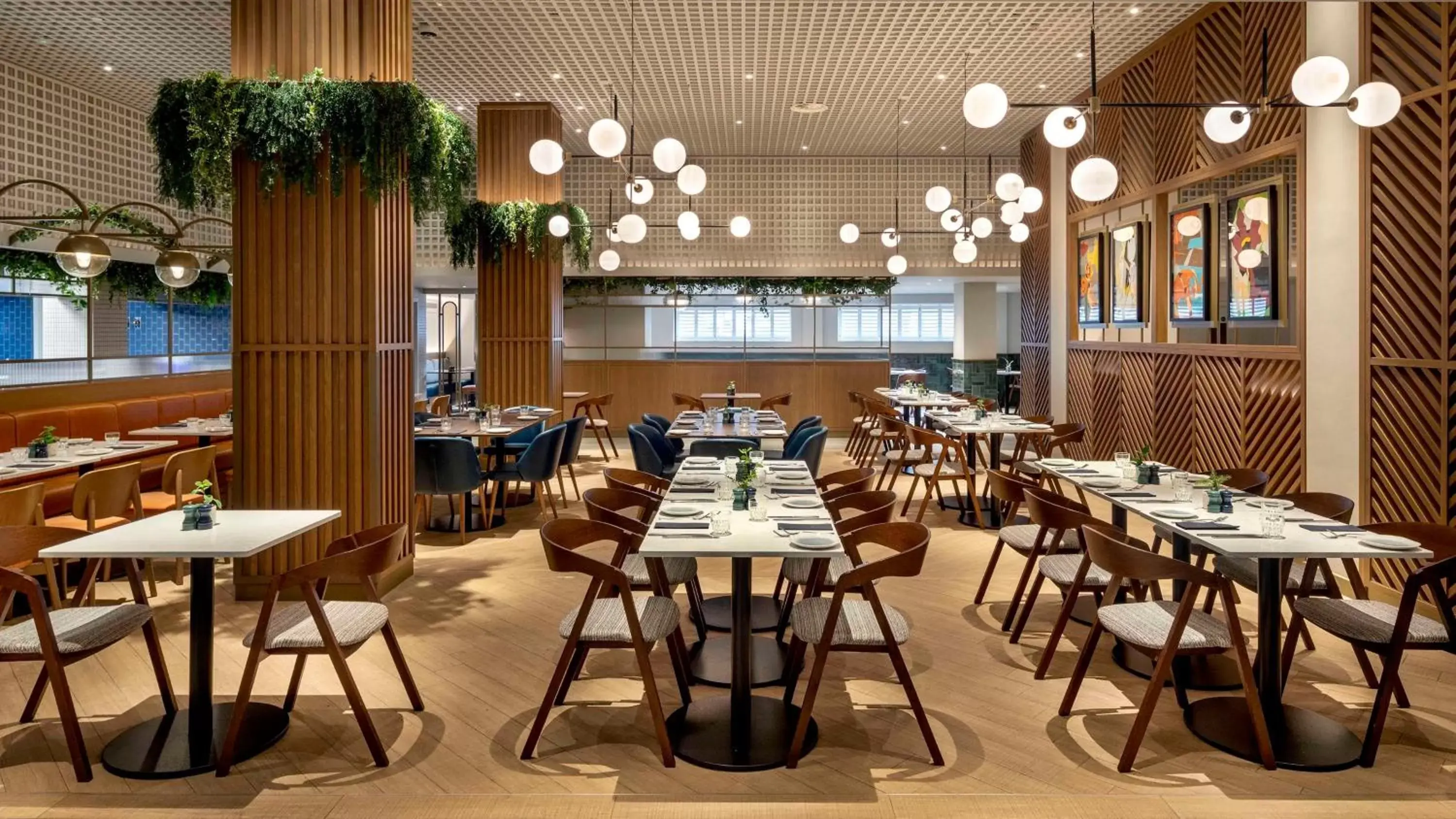 Restaurant/Places to Eat in Hilton London Metropole