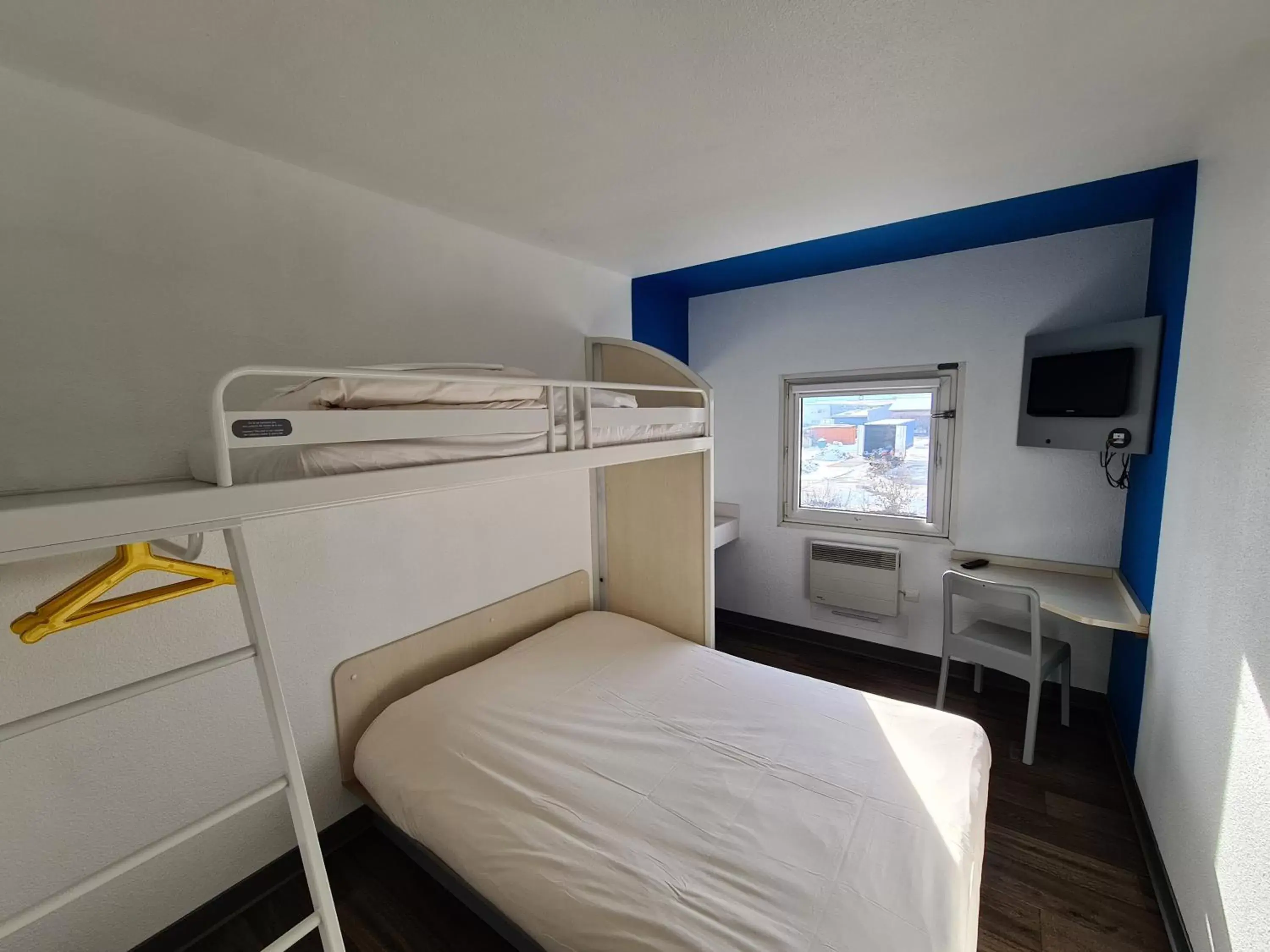 bunk bed in hotelF1 Pontarlier
