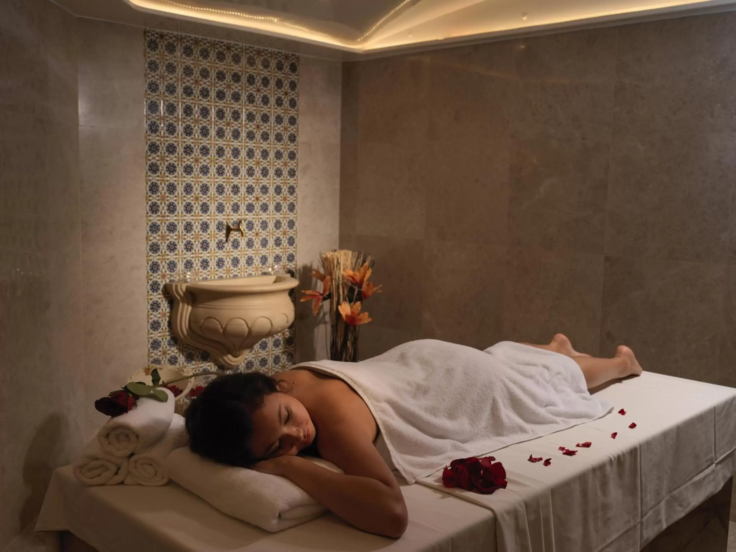 Spa and wellness centre/facilities in Fraser Suites Diplomatic Area Bahrain