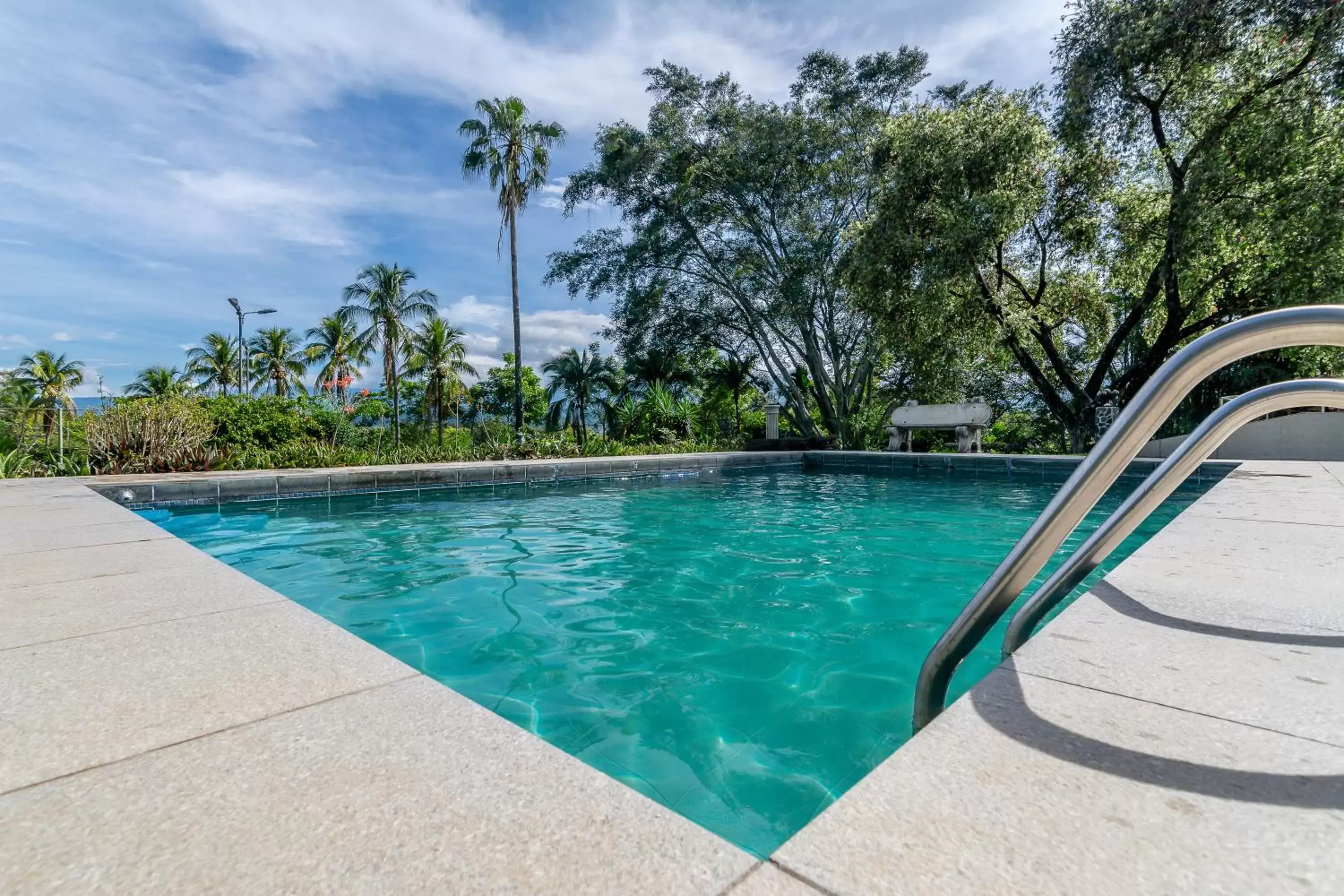 Swimming Pool in Villa Margarita