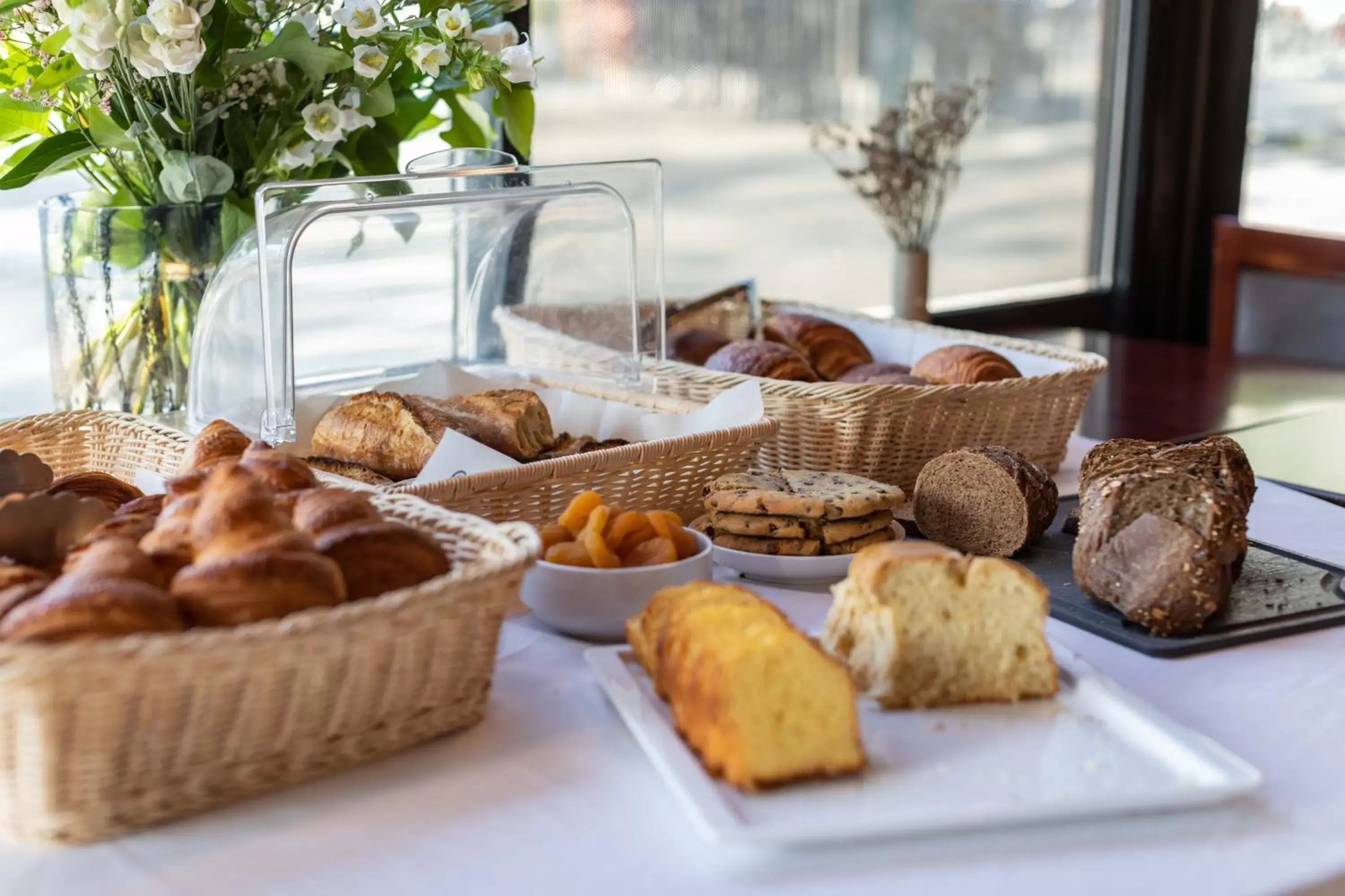 Breakfast in le paris brest hotel