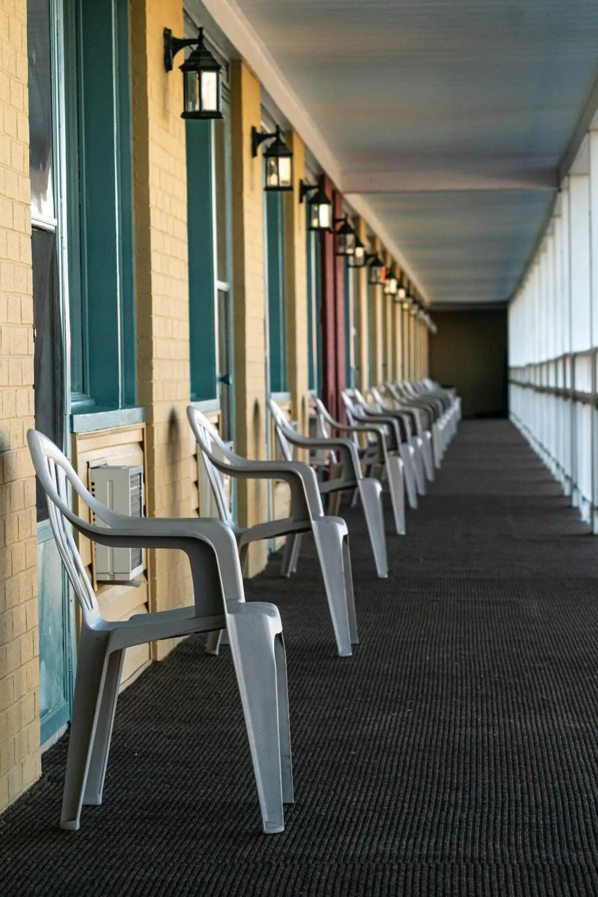 Balcony/Terrace, Fitness Center/Facilities in Econo Lodge Miramichi
