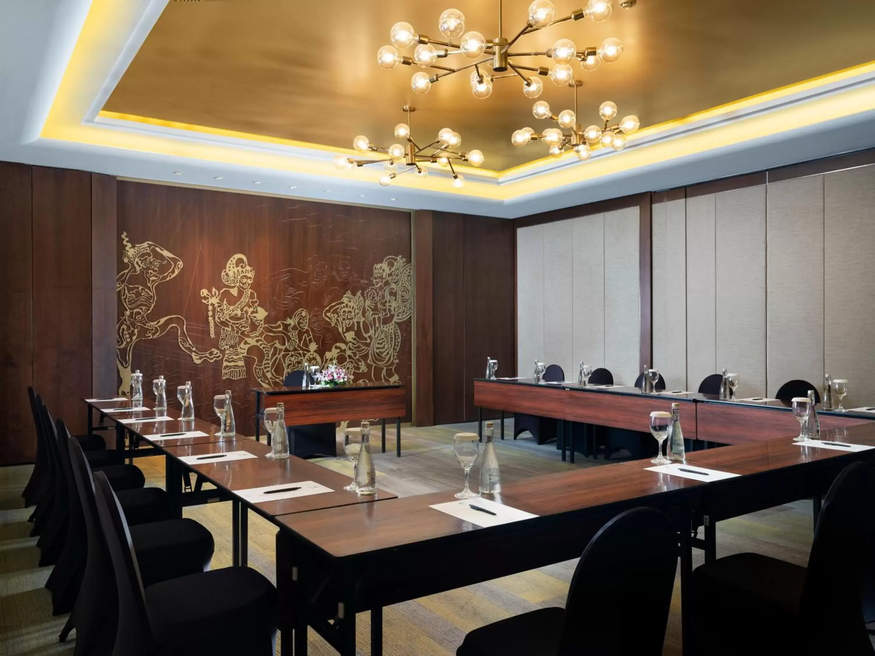 Meeting/conference room in Hotel Ciputra Semarang managed by Swiss-Belhotel International