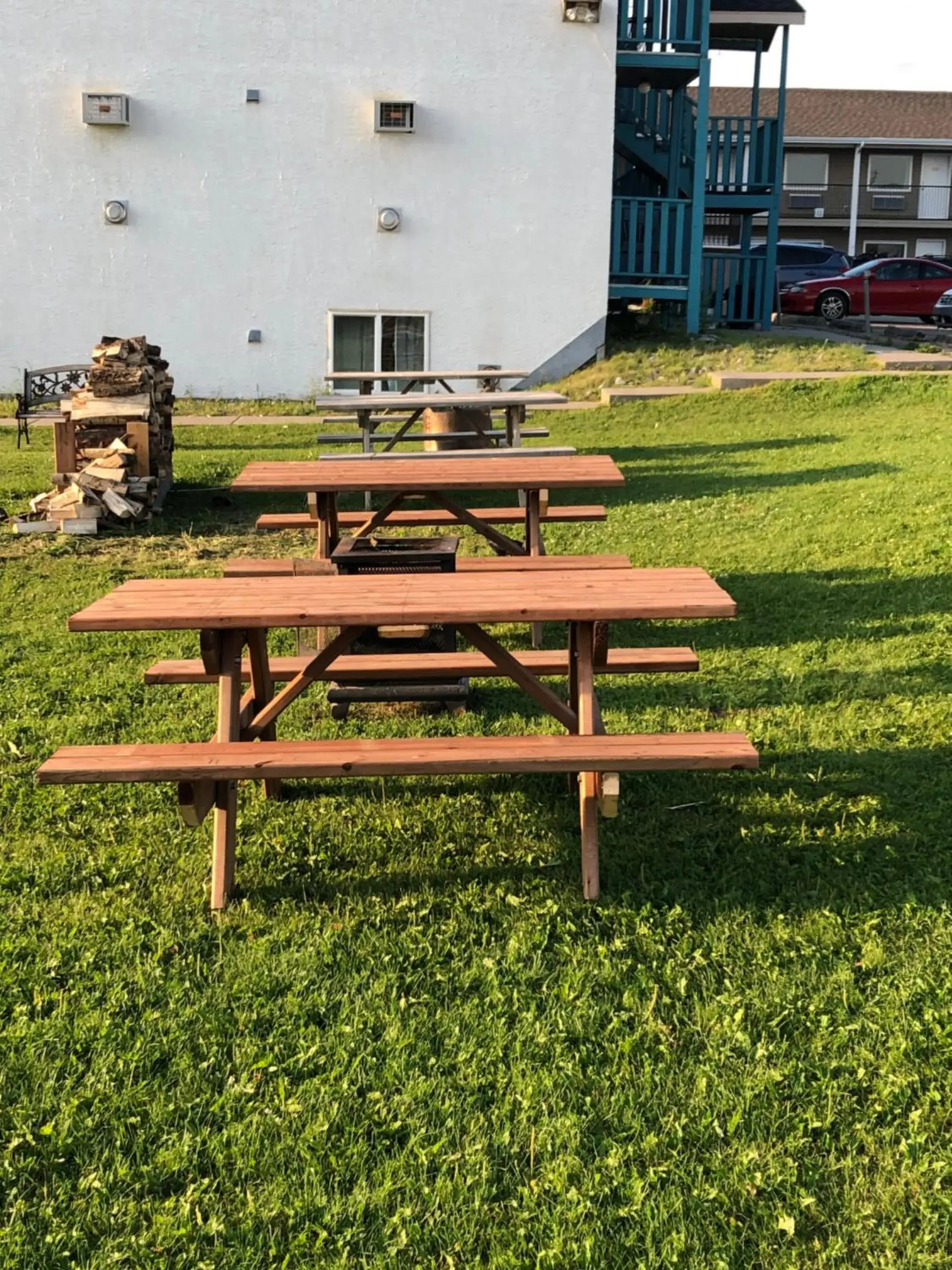 flat iron, Garden in Voyageur Motel