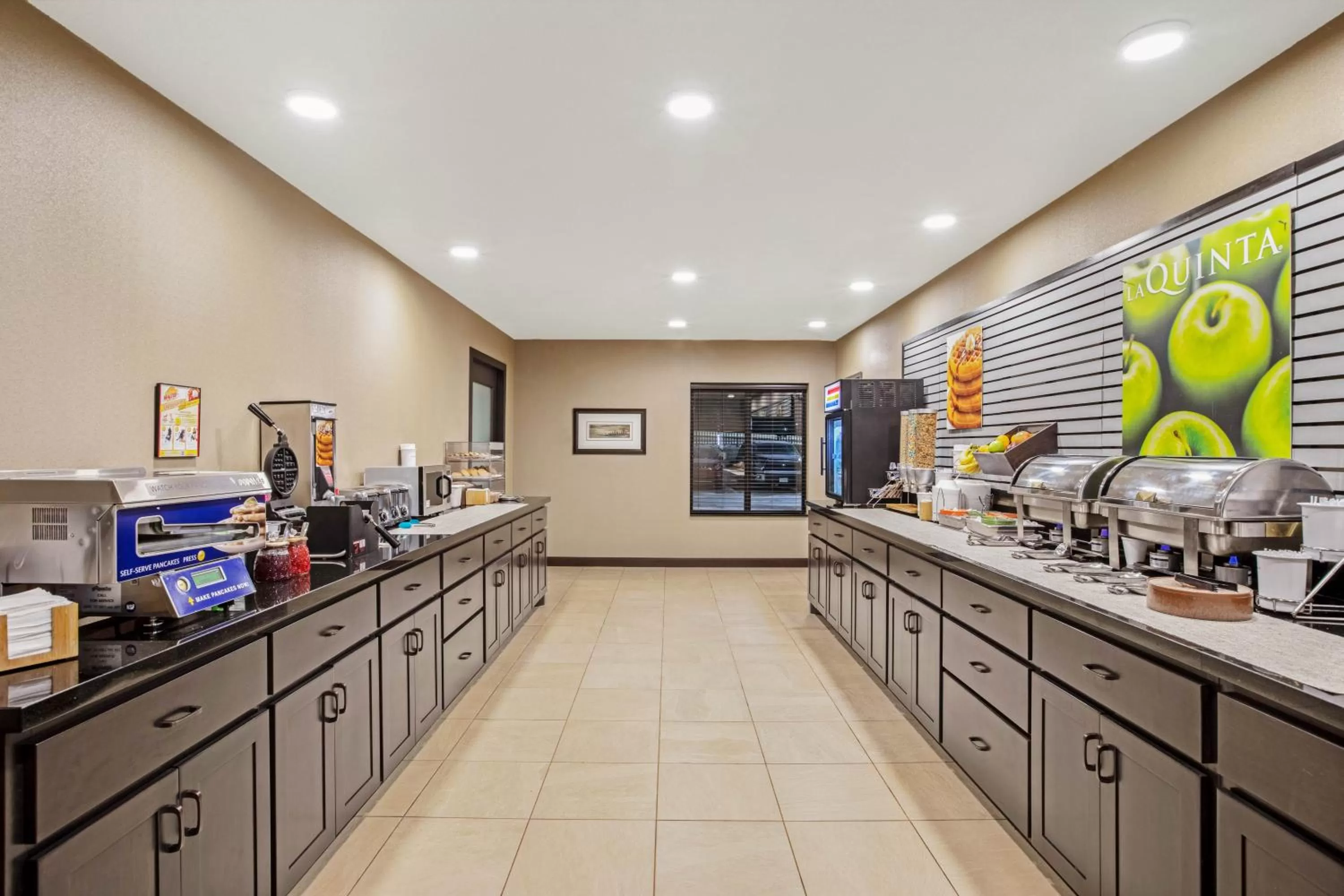 Breakfast in La Quinta by Wyndham Gillette