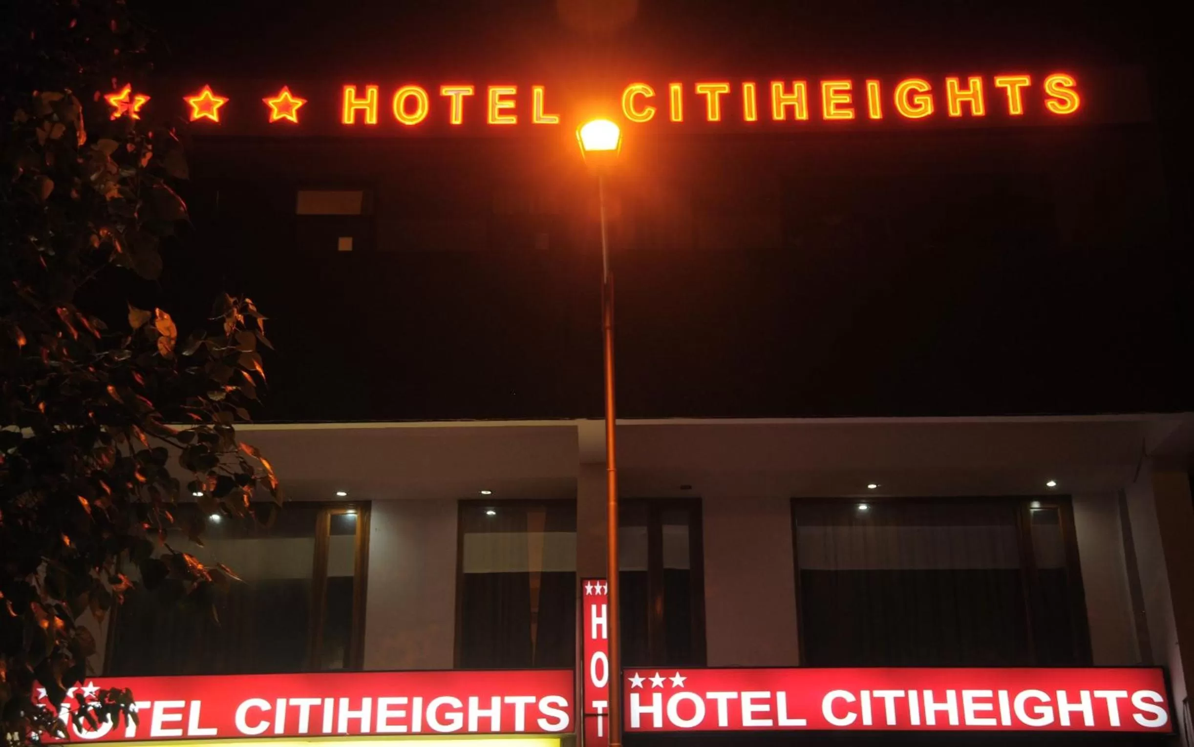 Property building in Hotel Citi Heights