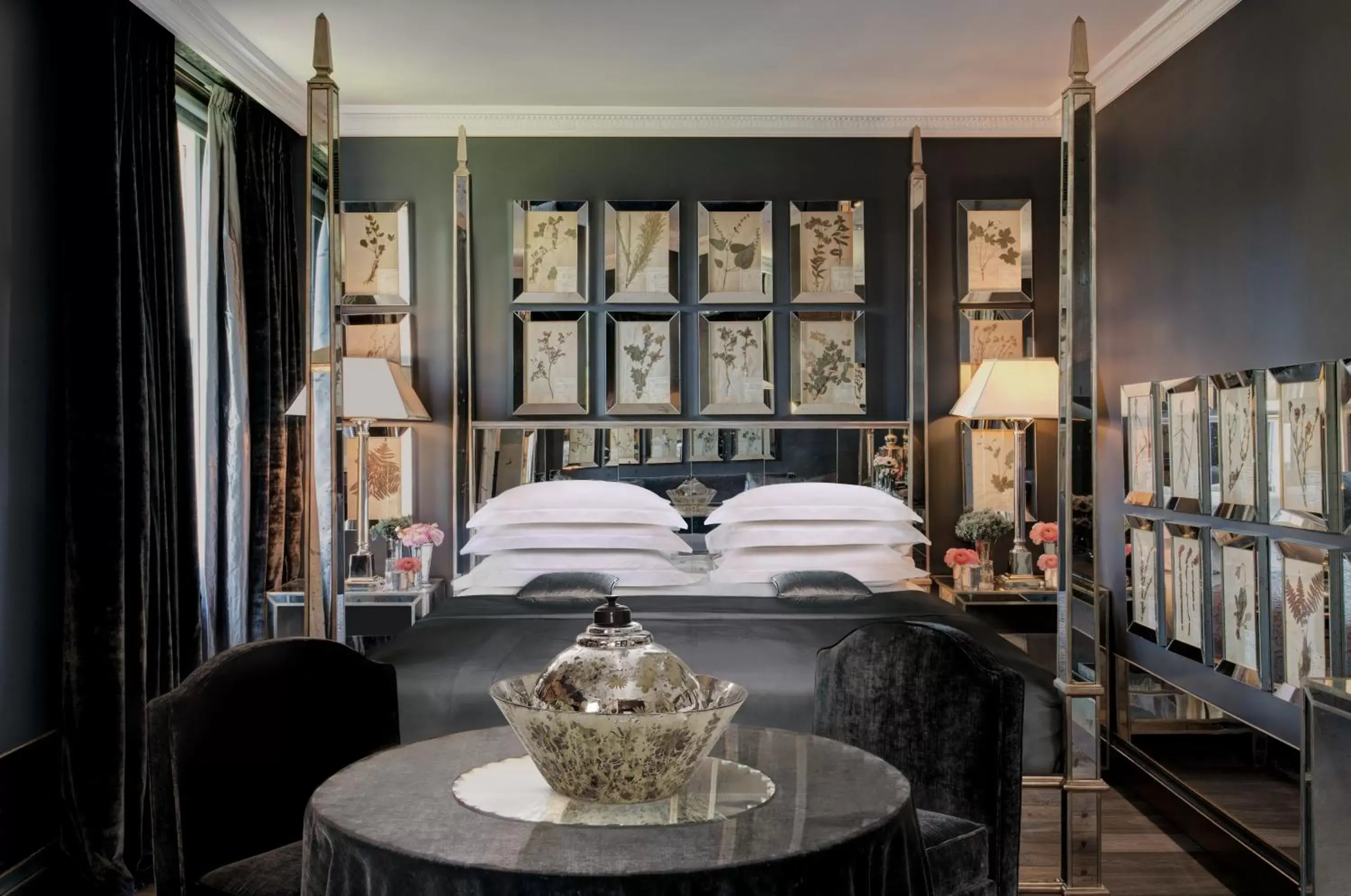 Bedroom in The Franklin London - Starhotels Collezione