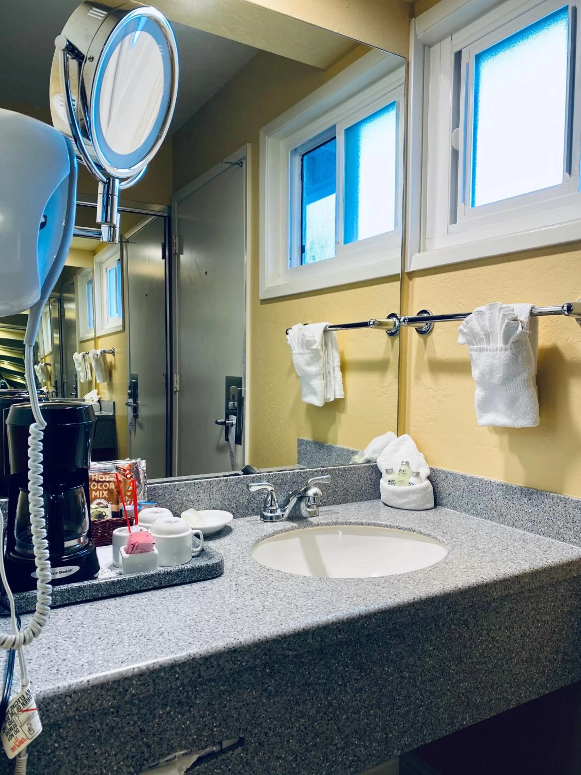 Bathroom in Monterey Bay Lodge