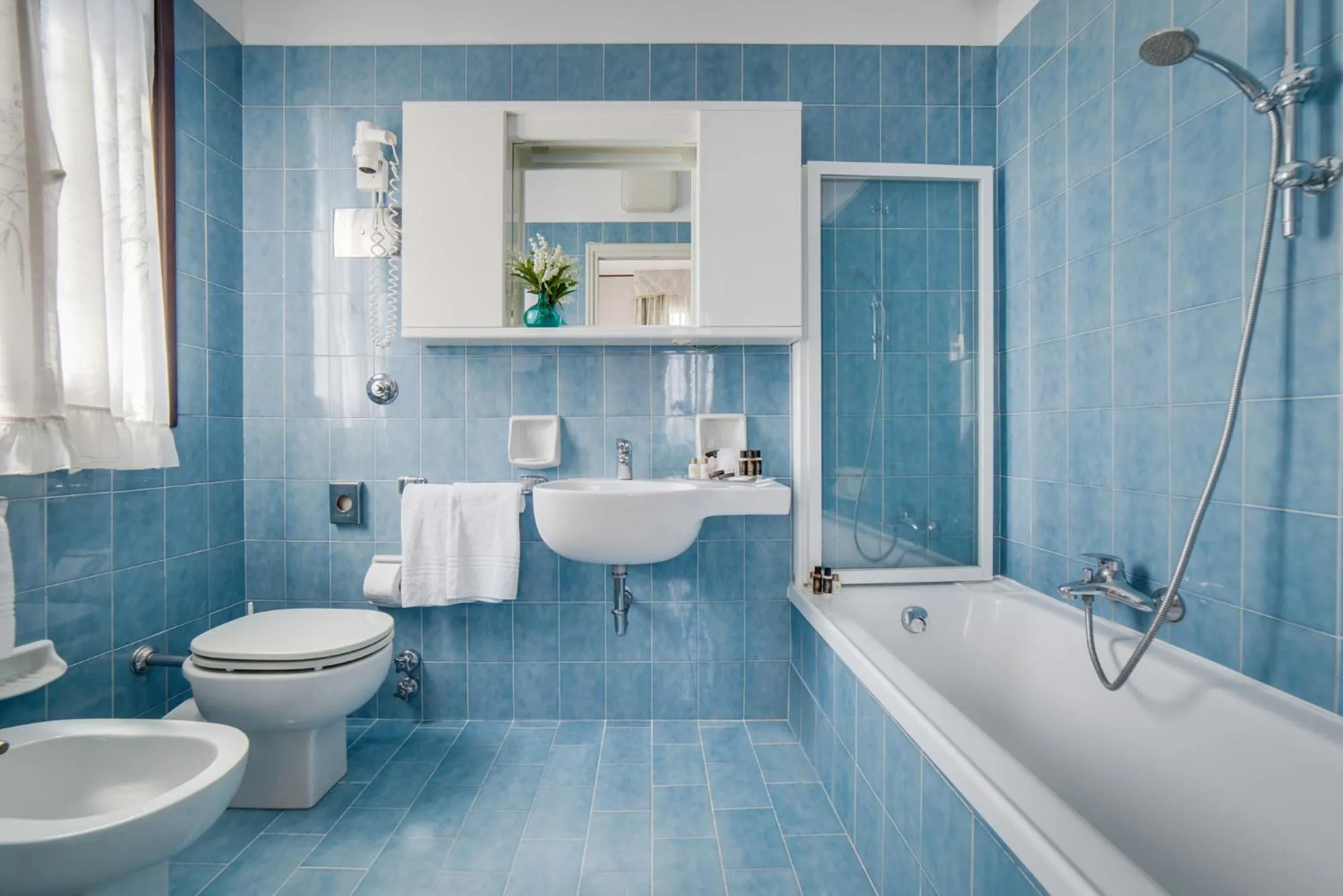 Bathroom in Hotel La Meridiana