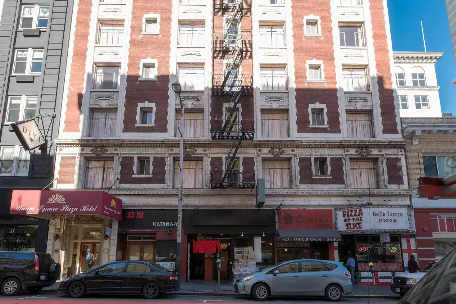 Facade/entrance, Property Building in Union Square Plaza Hotel