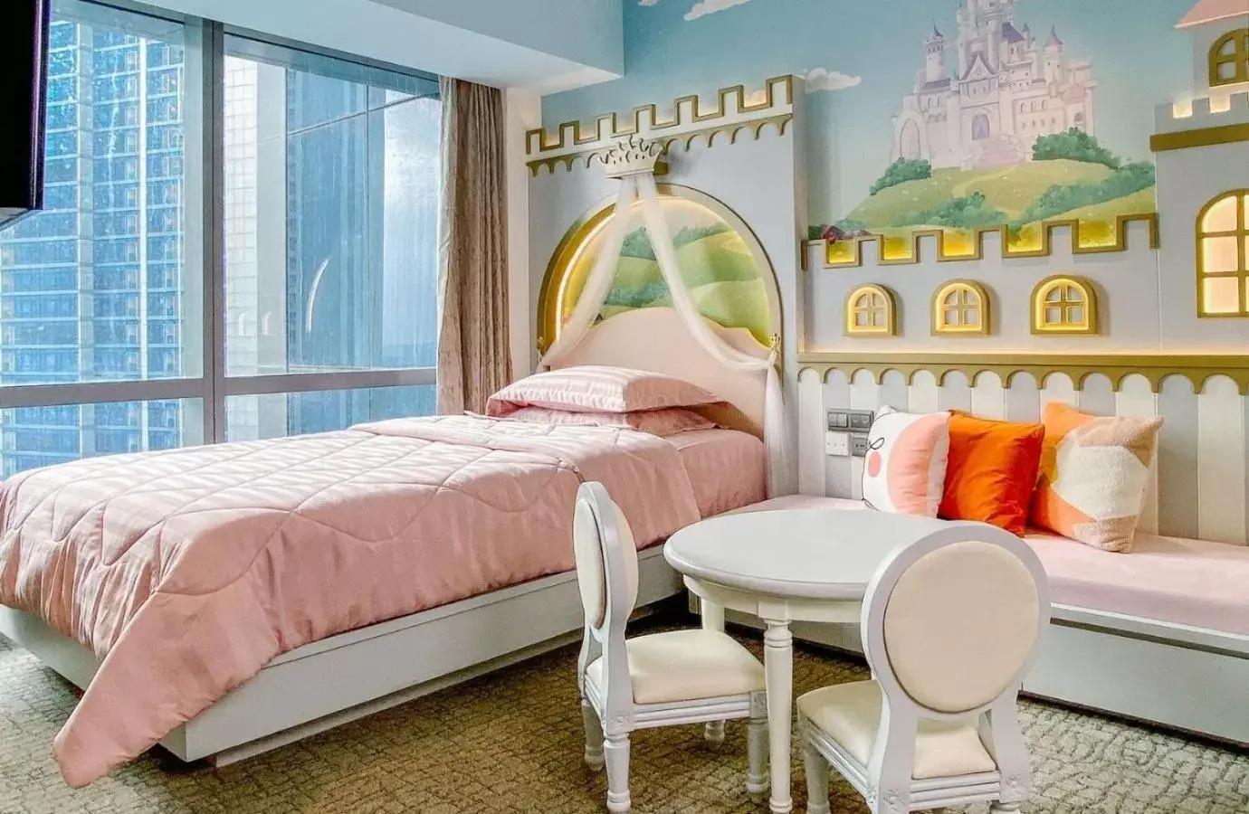 children, Bed in Four Points by Sheraton Surabaya, Pakuwon Indah children, Bed in Four Points by Sheraton Surabaya, Pakuwon Indah