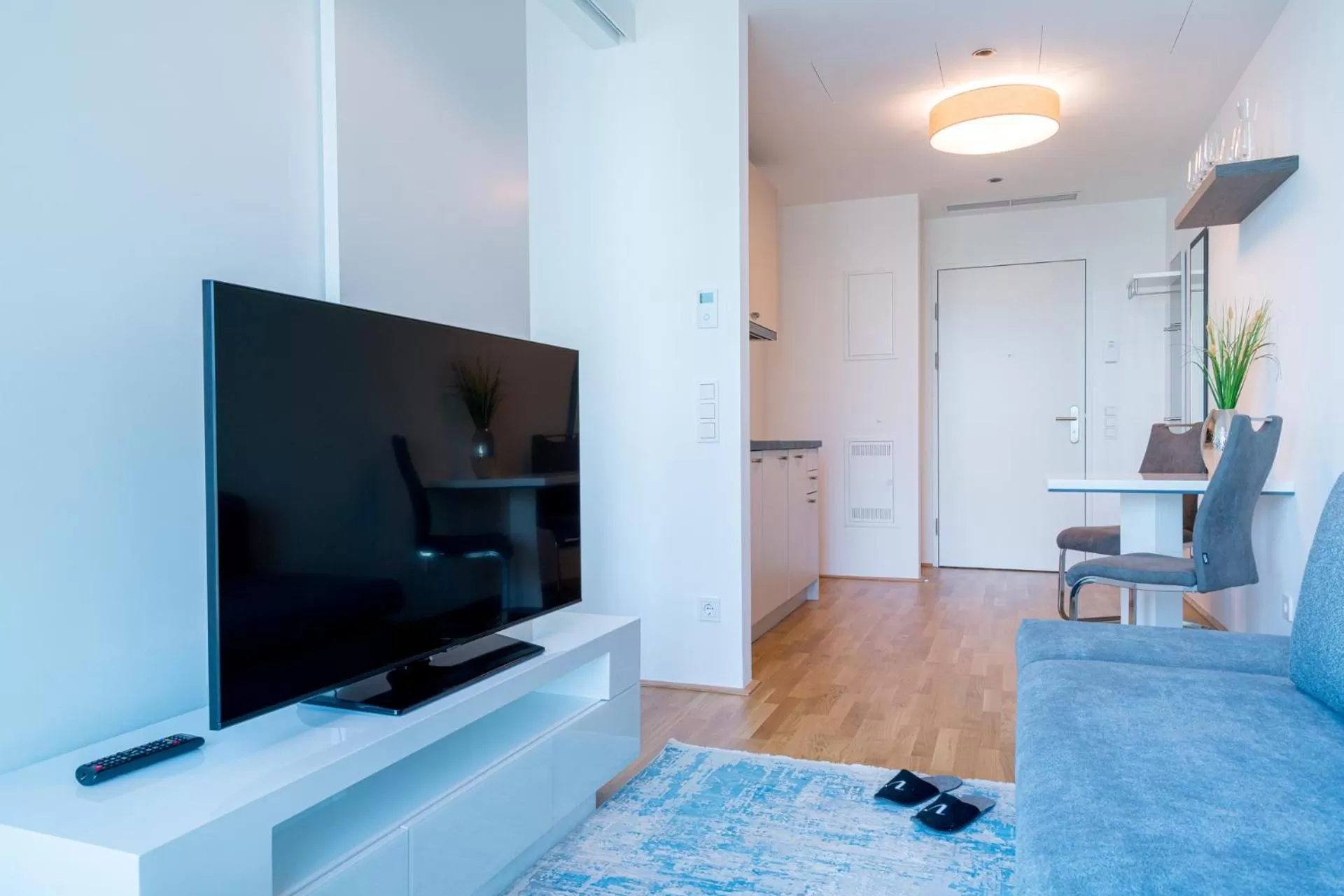 Vienna Residence, Marina Tower - Danube