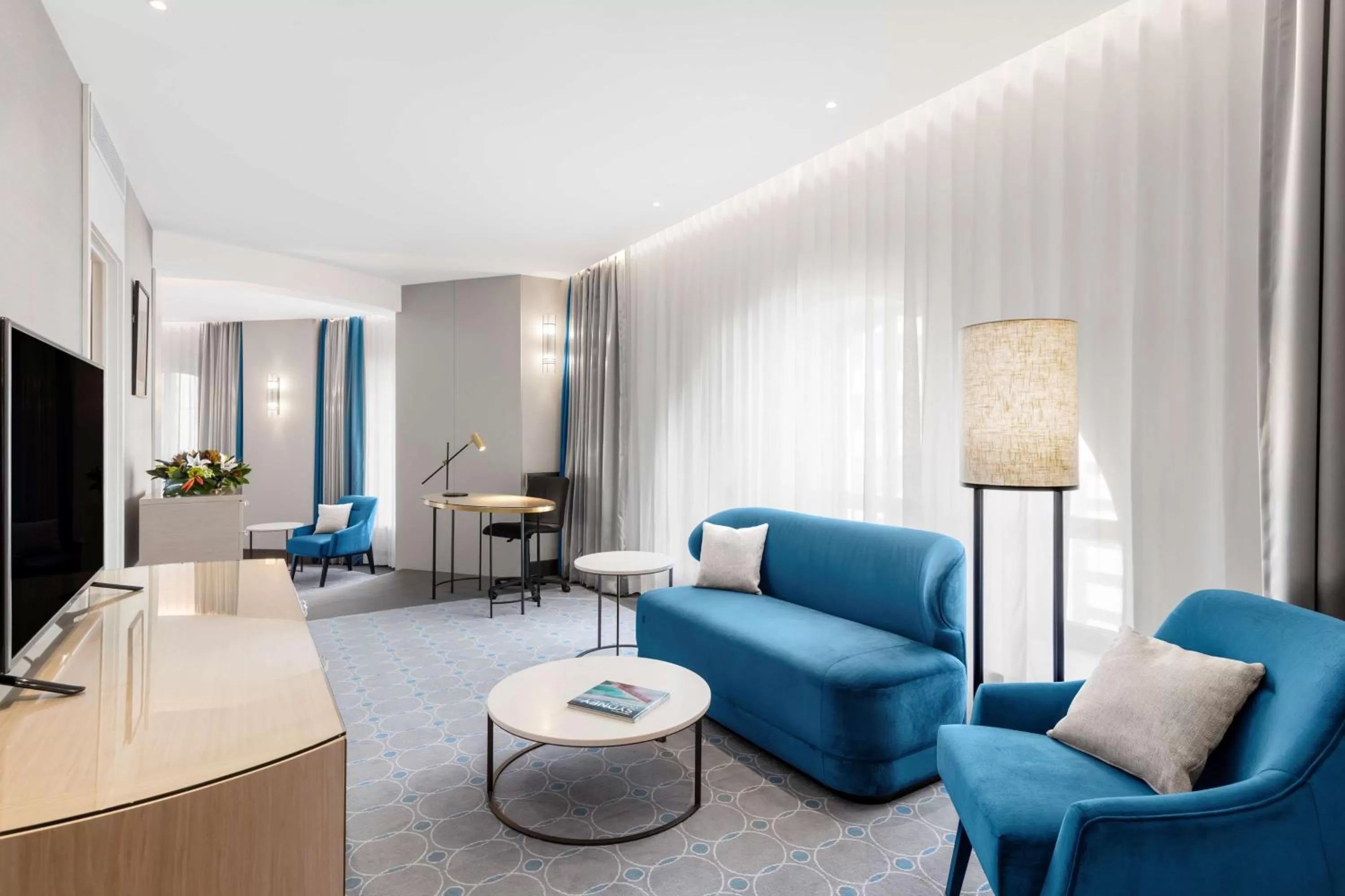 Photo of the whole room in Paradox Sydney