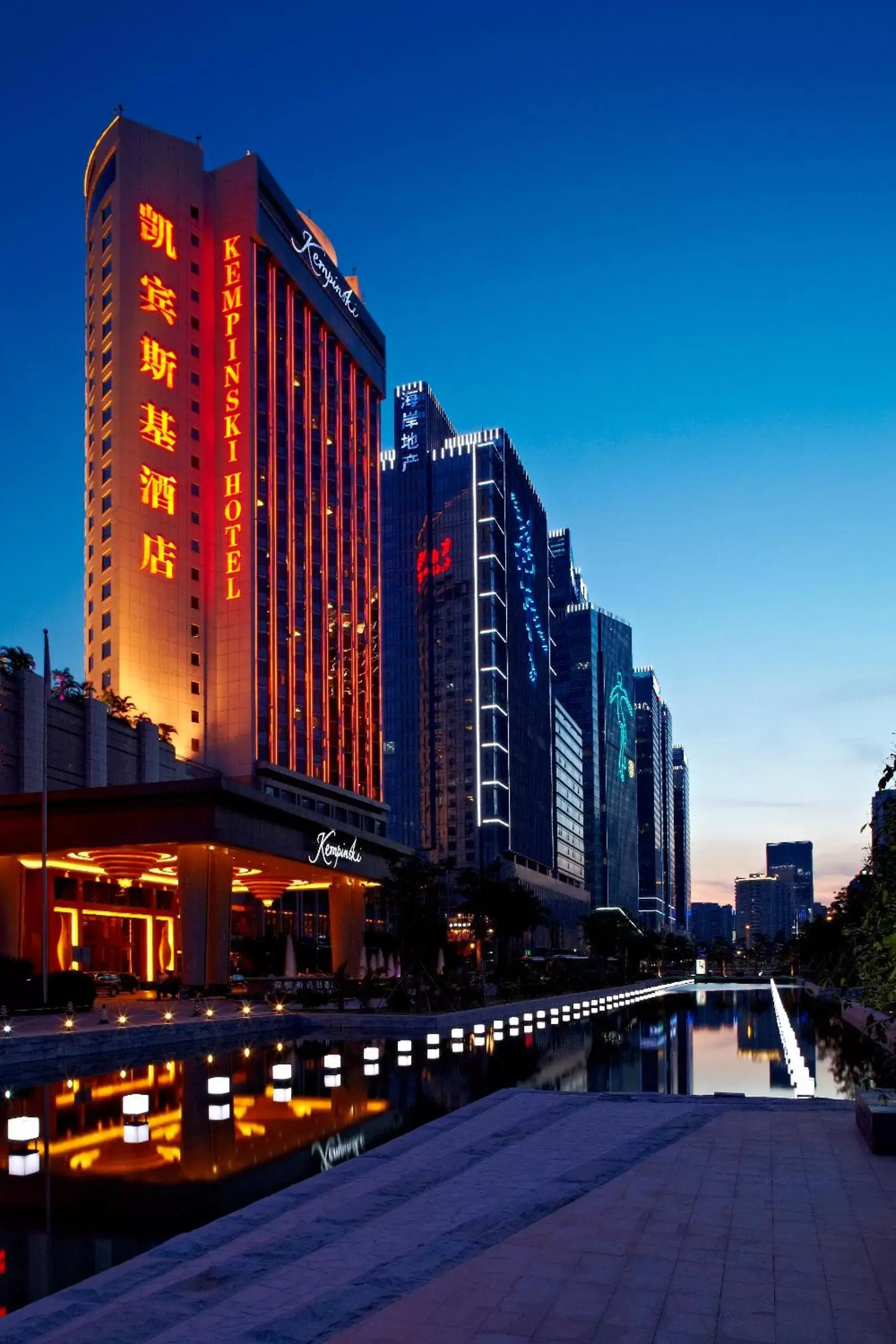 Facade/entrance in Kempinski Hotel Shenzhen