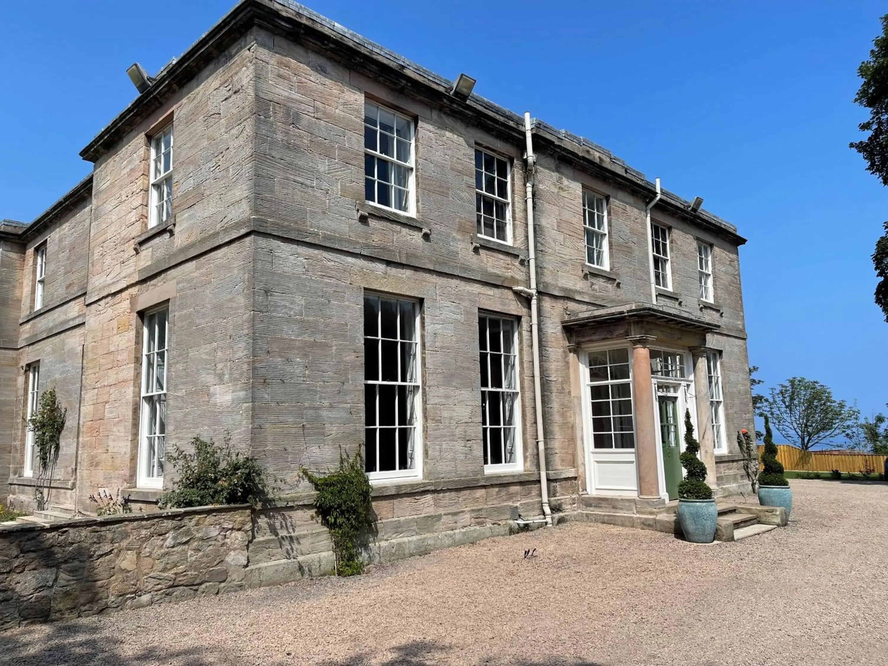 Property Building in Marshall Meadows Manor House