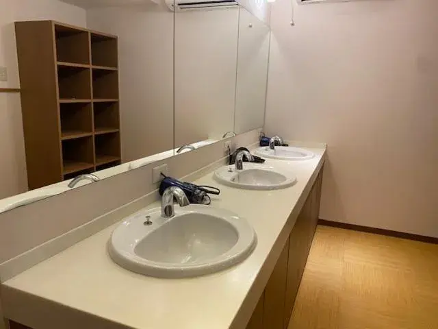 Public Bath, Bathroom in HOTEL CARNA A