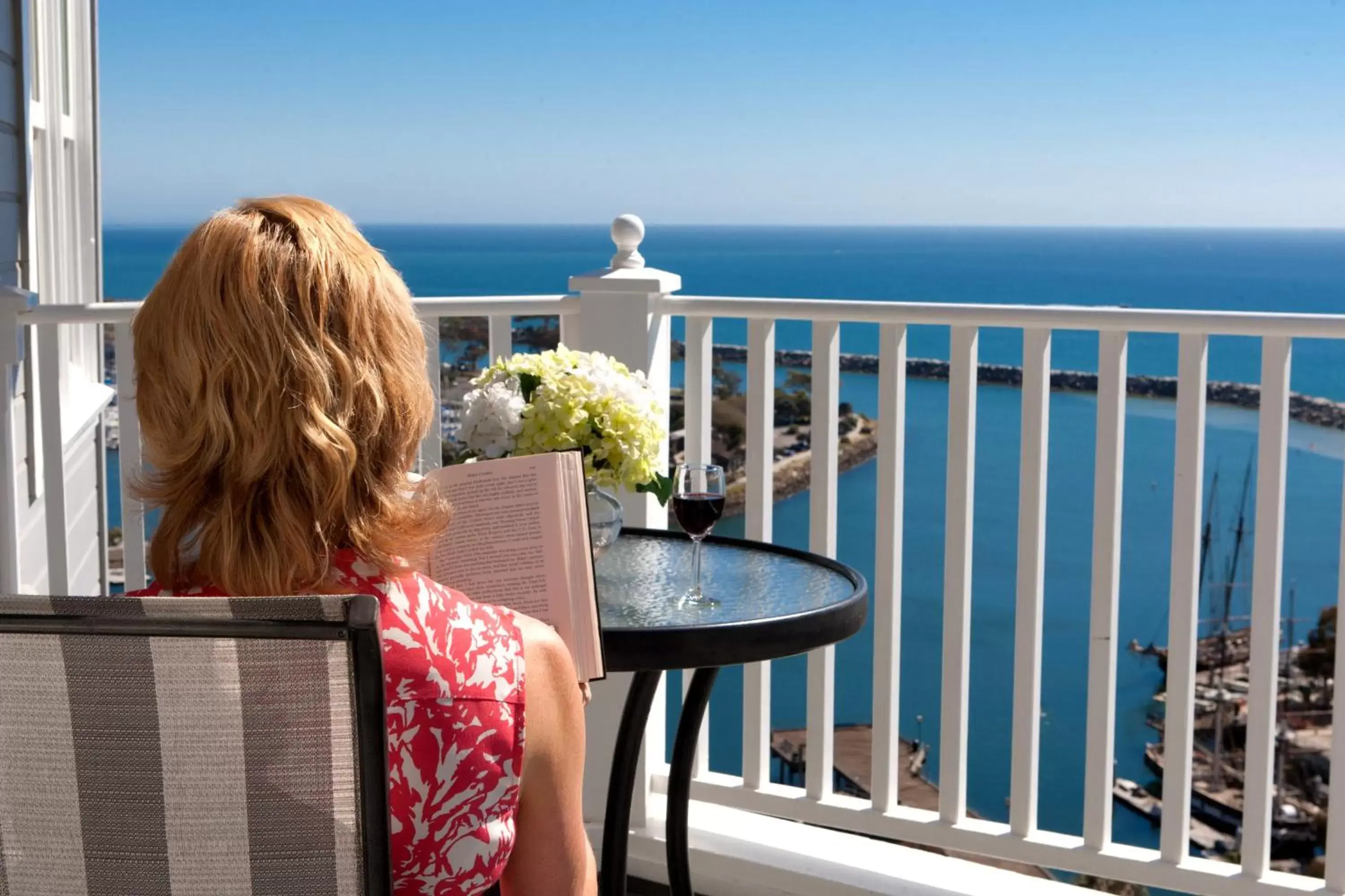 Day, Balcony/Terrace in Blue Lantern Inn, A Four Sisters Inn