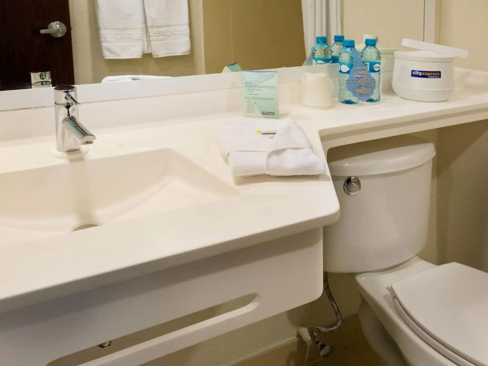 Bathroom in City Express by Marriott Hermosillo