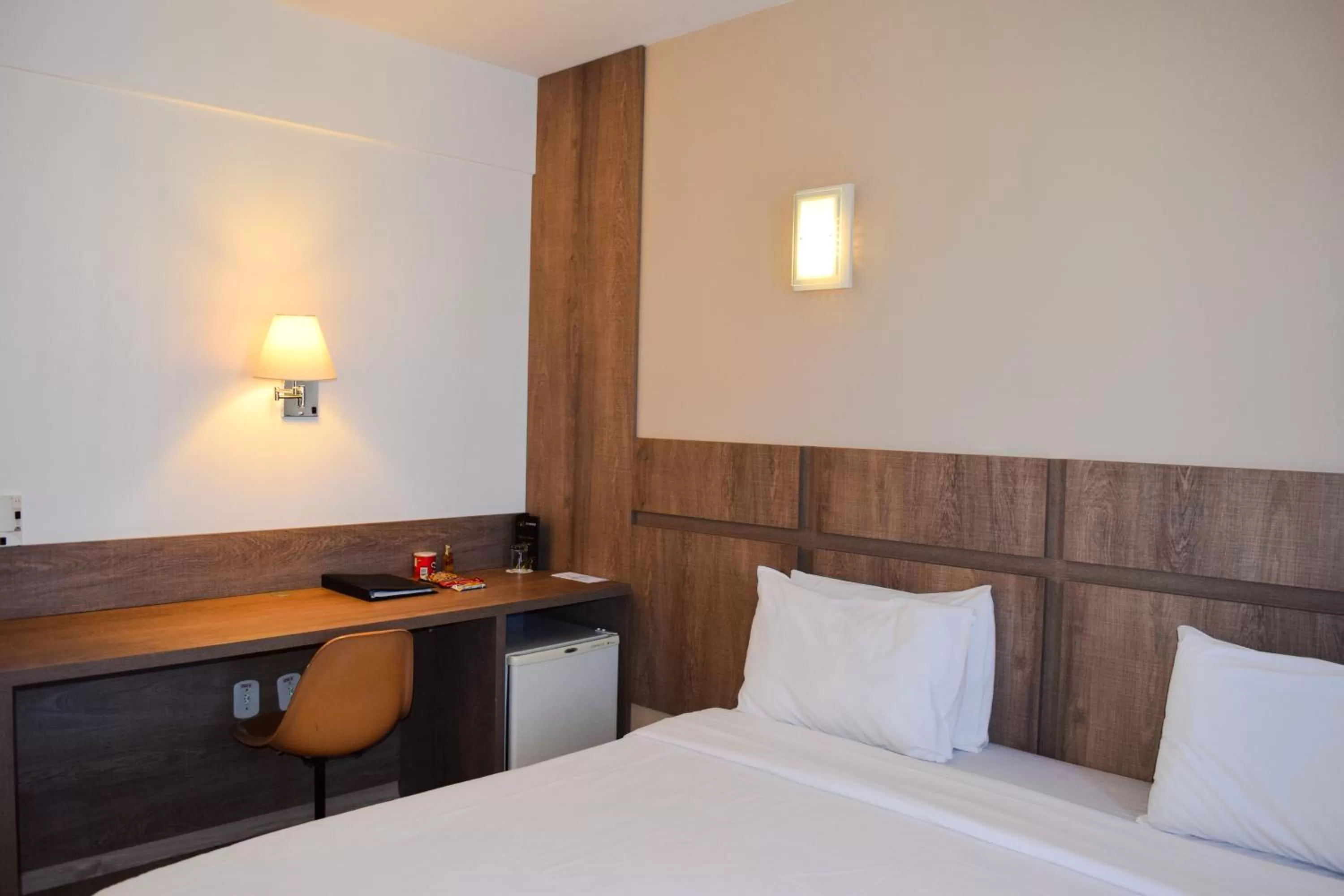 Decorative detail, Bed in América Bittar Hotel