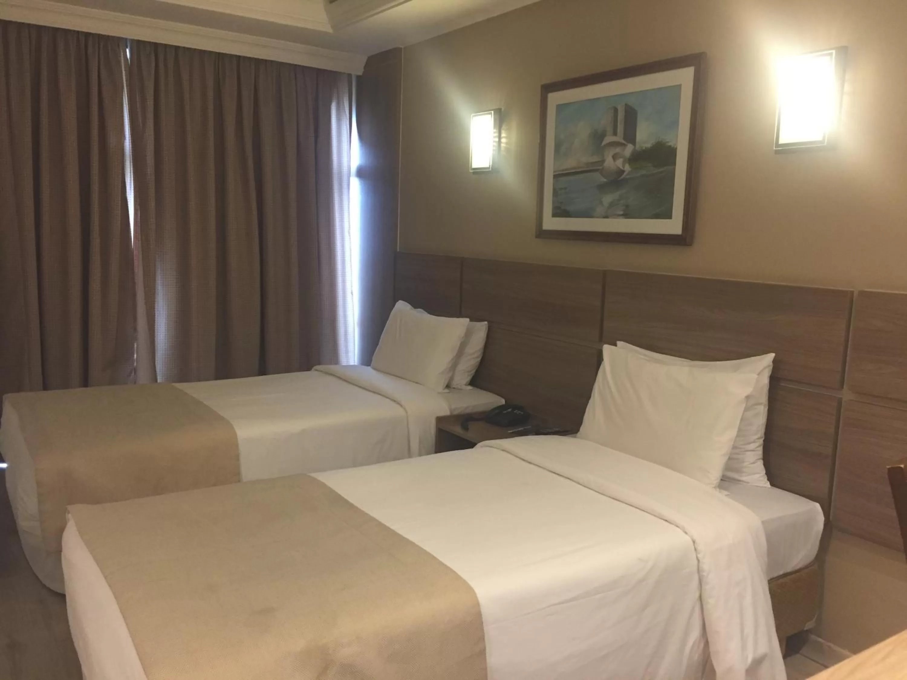 Photo of the whole room, Bed in Phenícia Bittar Hotel