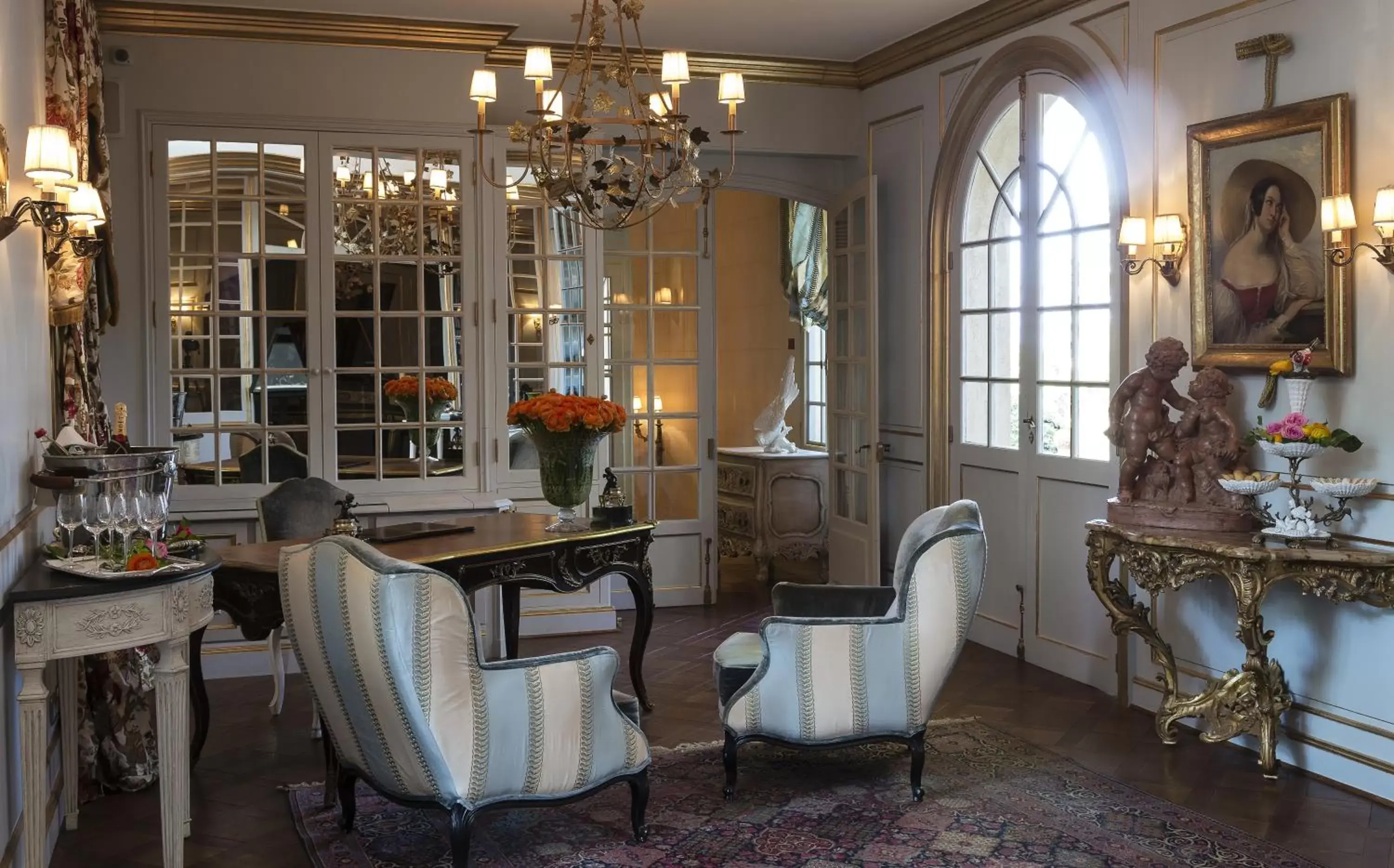 Seating area in Villa Gallici Hôtel & Spa