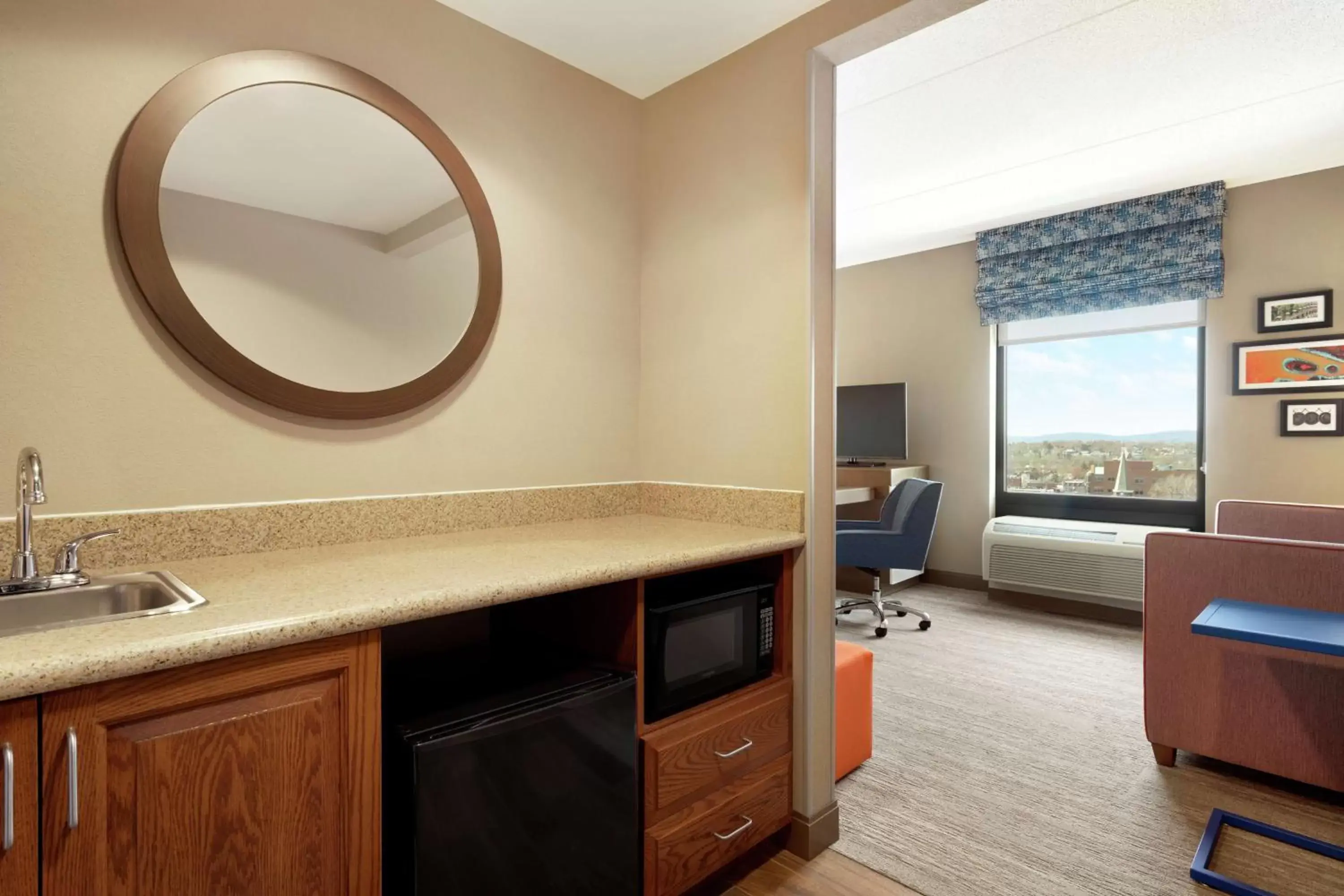 Other, TV/Entertainment Center in Hampton Inn & Suites Ephrata - Mountain Springs