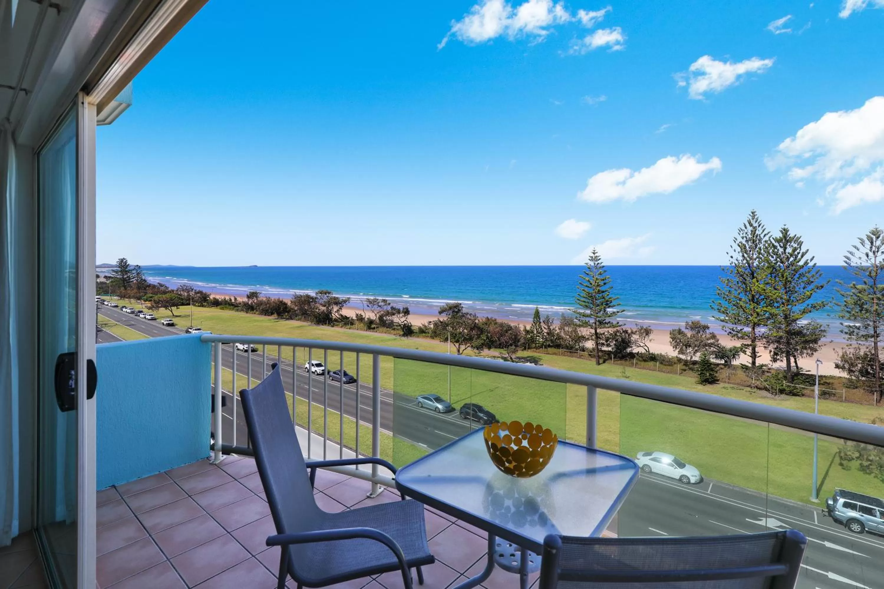 Deluxe Two-Bedroom Apartment with Spa Bath in Alex Seaside Resort