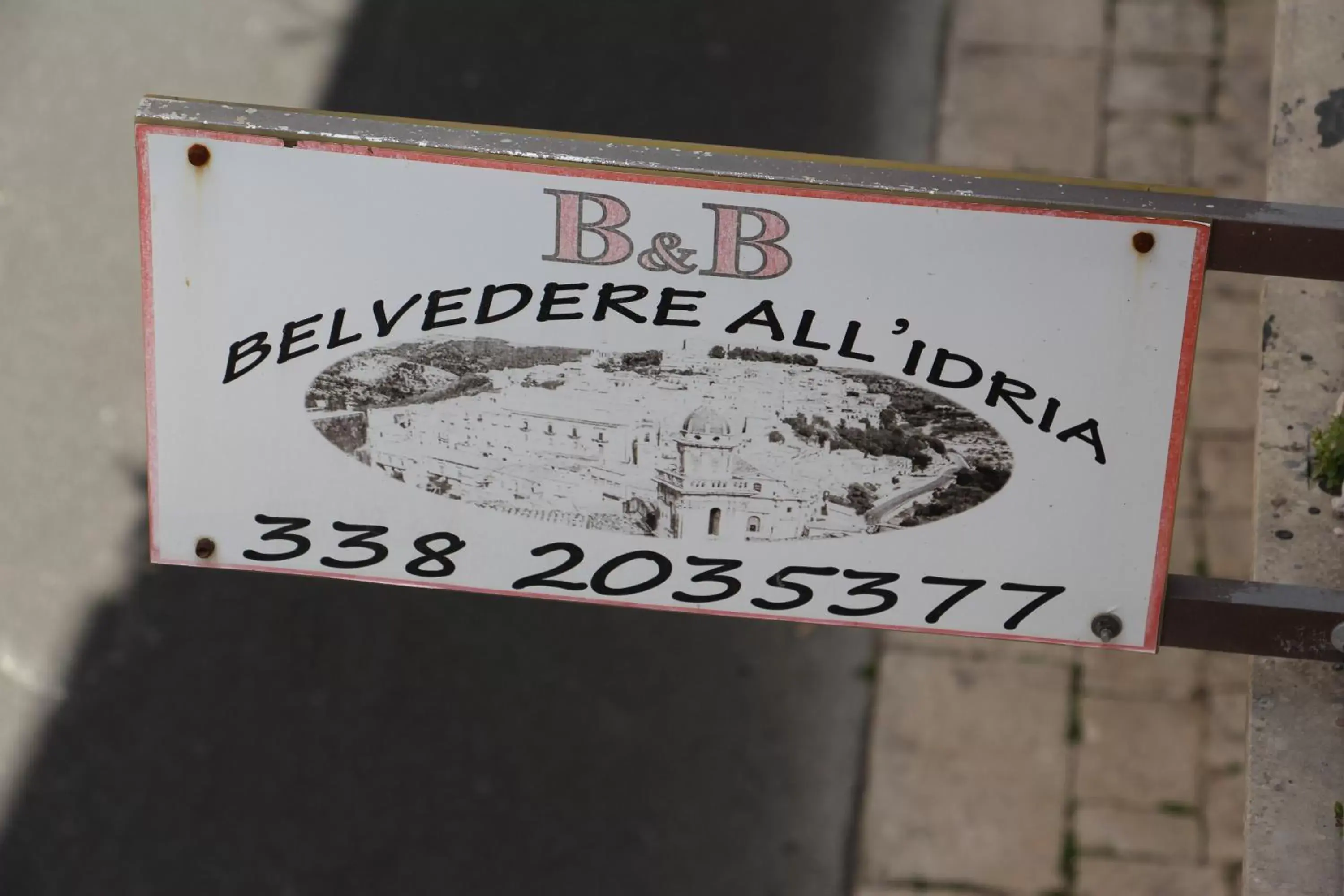 Staff, Property Logo/Sign in B&B Belvedere All'Idria