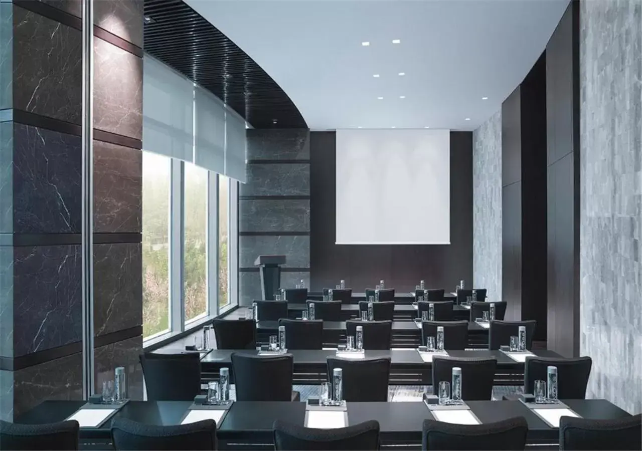 Meeting/conference room in NUO Hotel Beijing