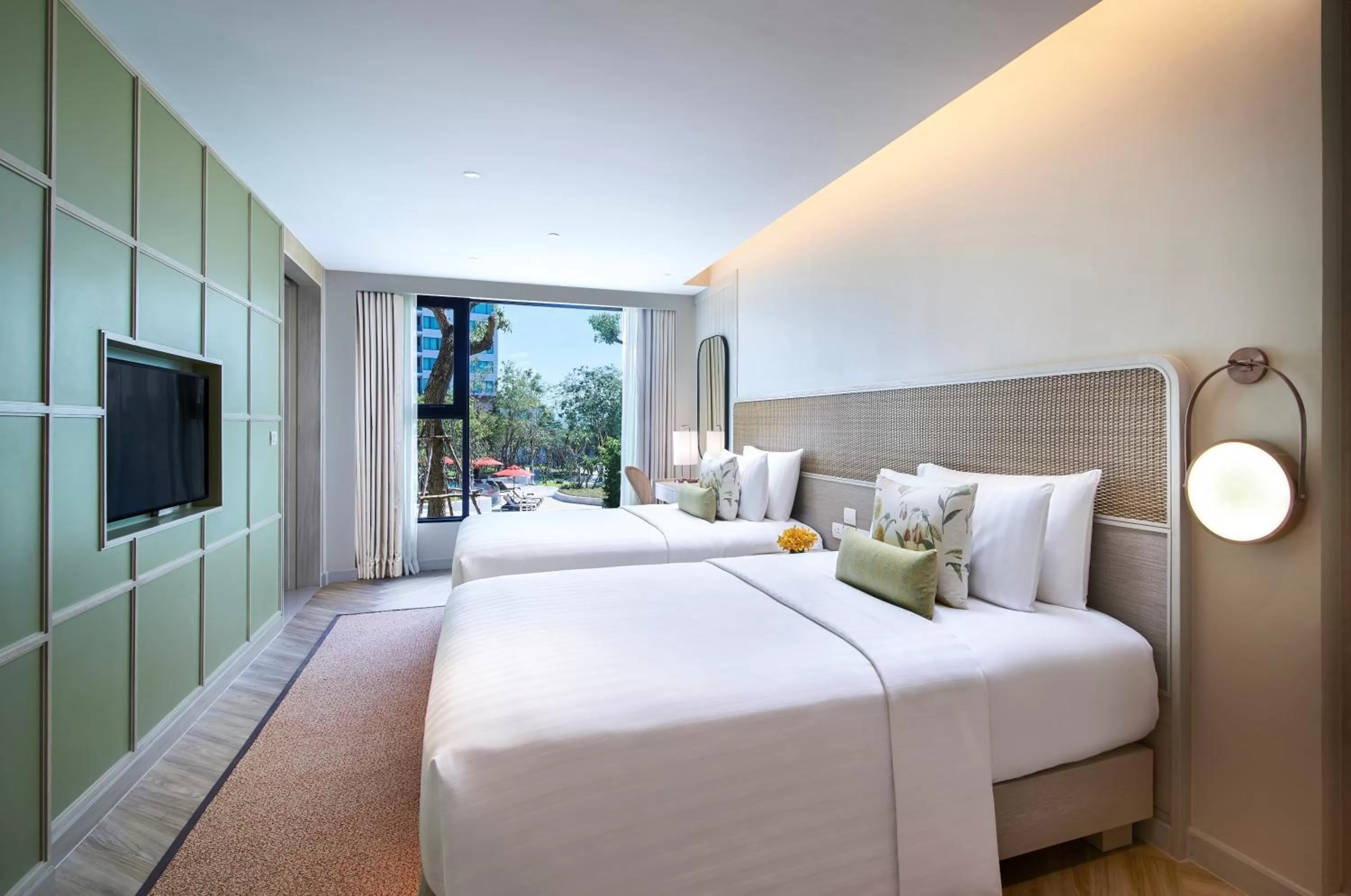 Bedroom, Bed in Amari Pattaya