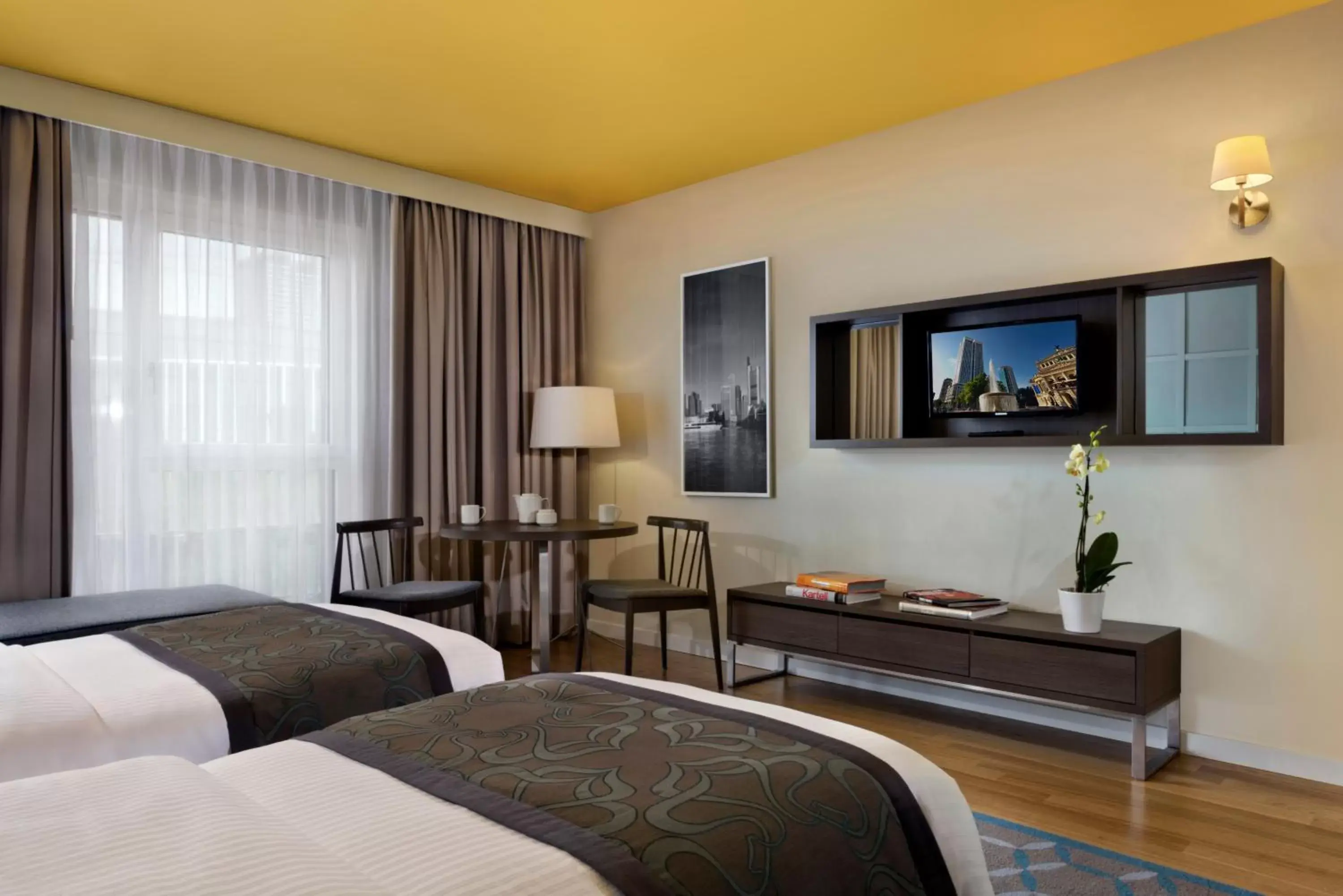 Bed in Citadines City Centre Frankfurt Bed in Citadines City Centre Frankfurt