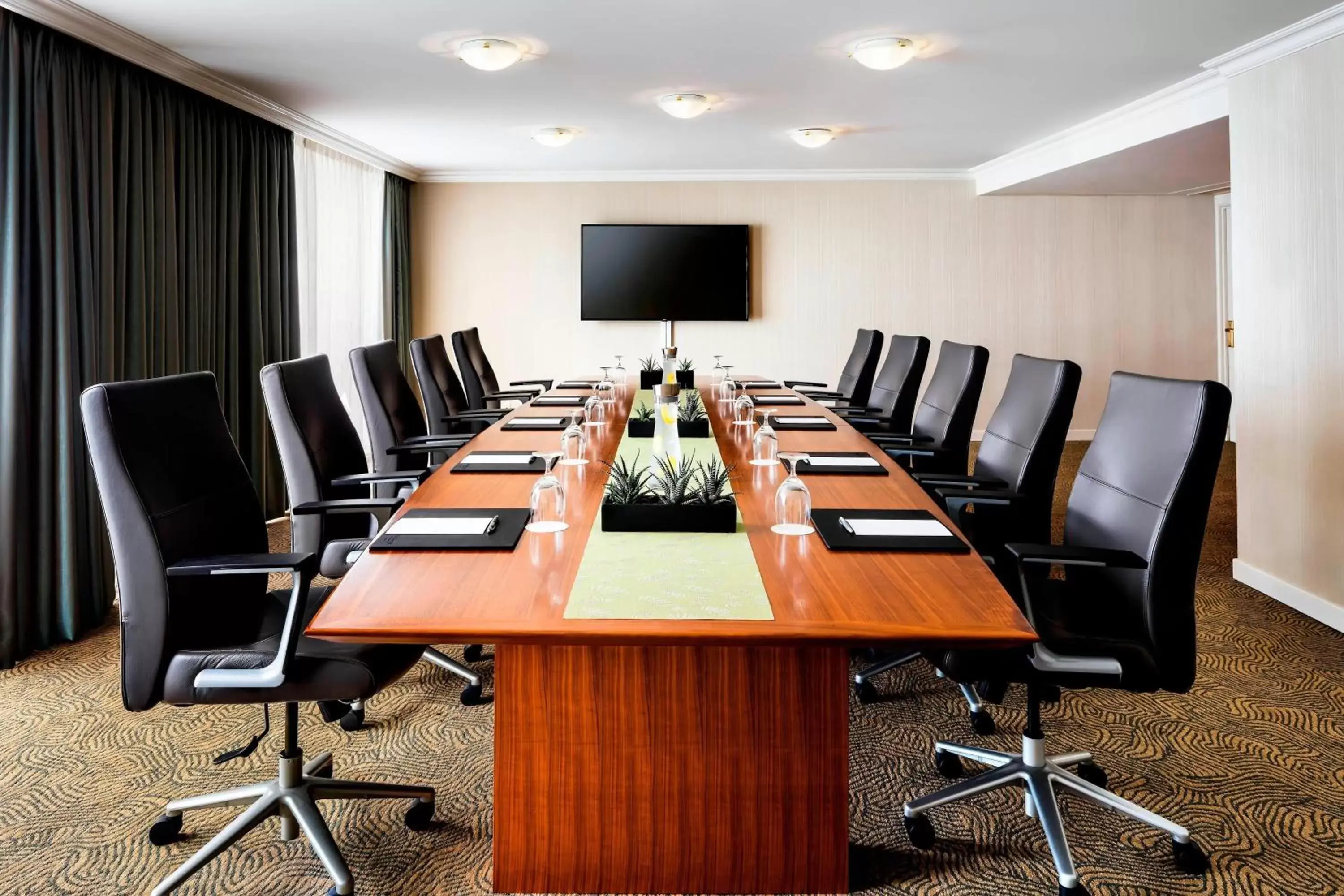 Meeting/conference room in The Westin Bayshore, Vancouver