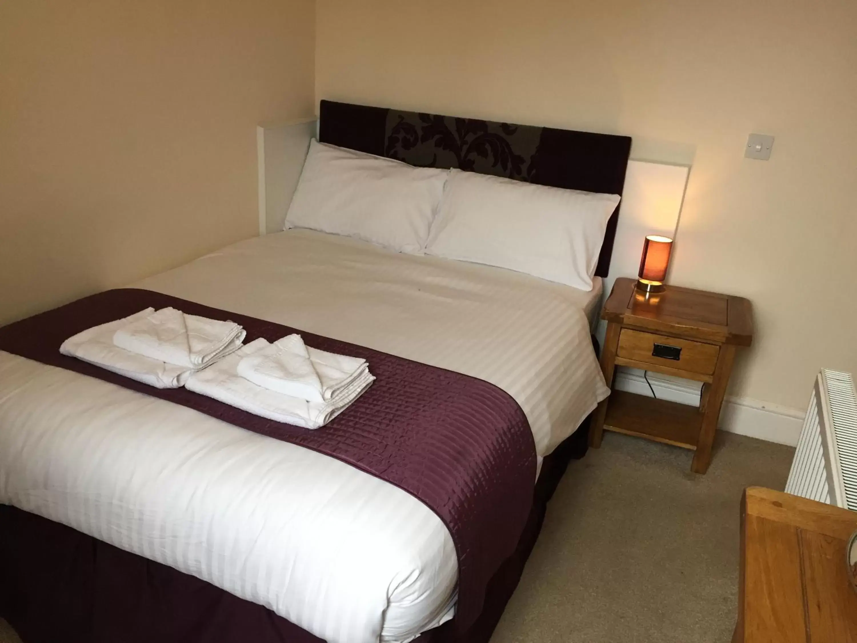 Single Room in Stones Hotel and Bar