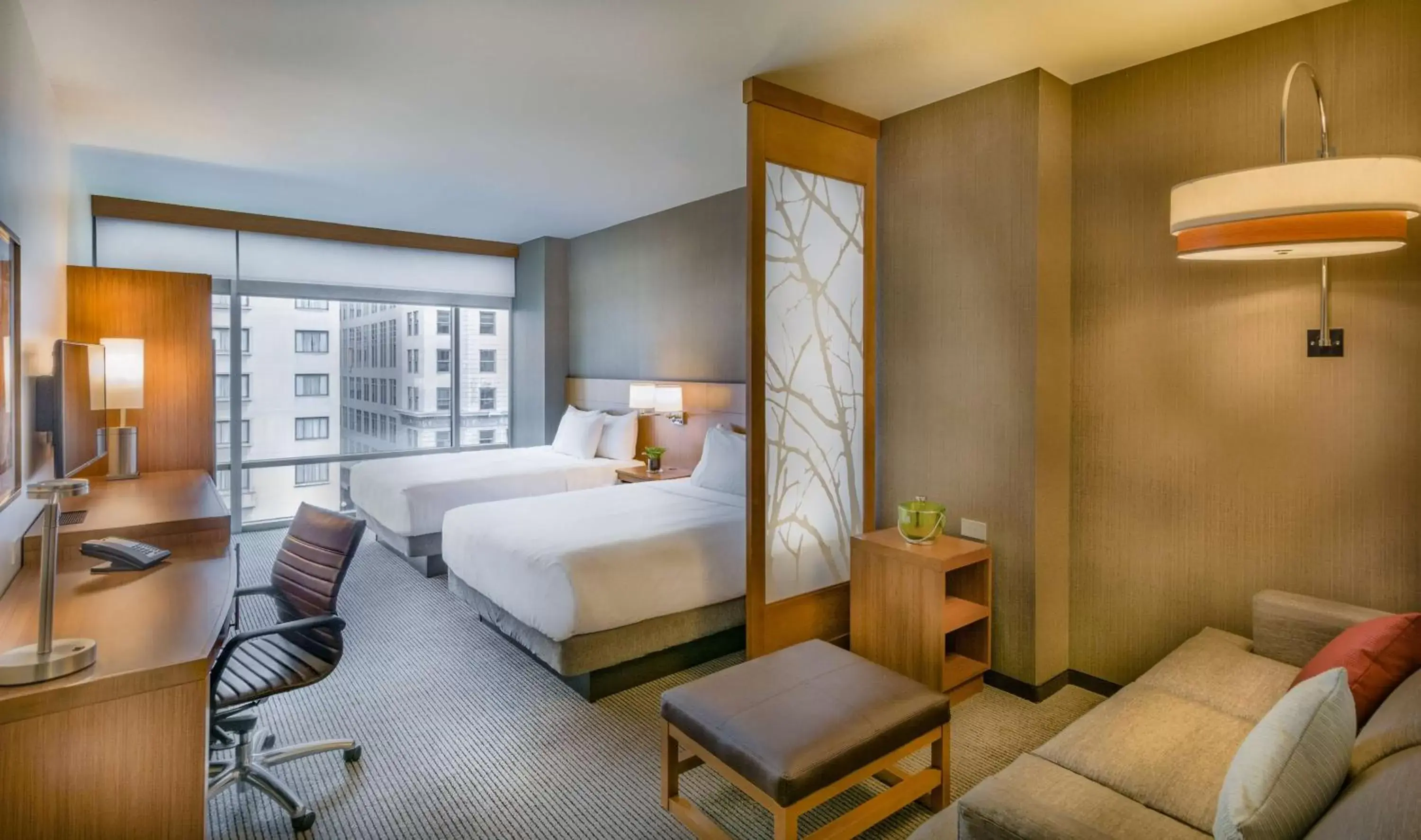 Queen Room with Two Queen Beds and Accessible Tub - Disability Access in Hyatt Place Washington DC/White House Queen Room with Two Queen Beds and Accessible Tub - Disability Access in Hyatt Place Washington DC/White House