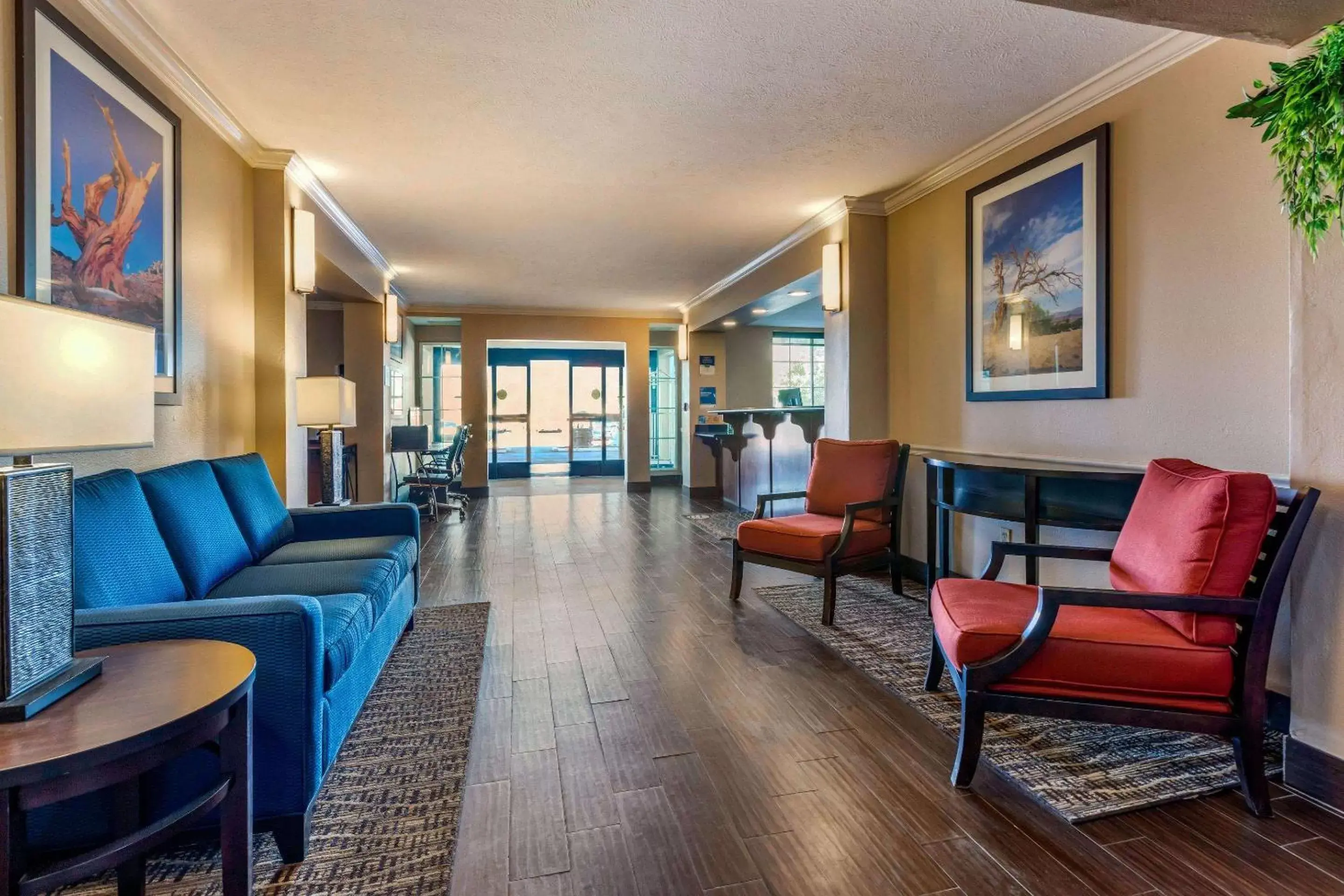 Lobby or reception, Seating Area in MainStay Suites El Centro I-8