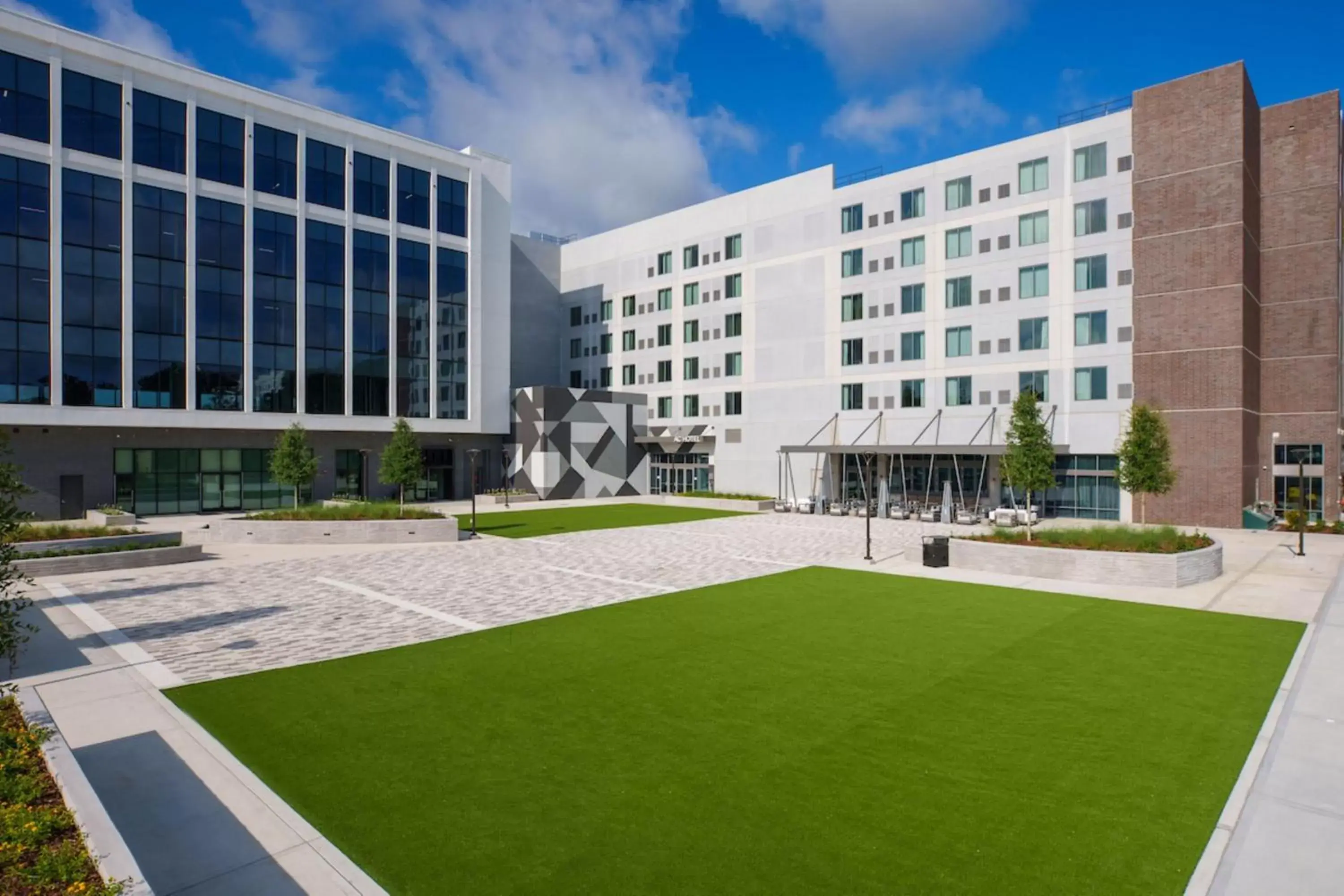 Property Building in AC Hotel by Marriott Tallahassee Universities at the Capitol