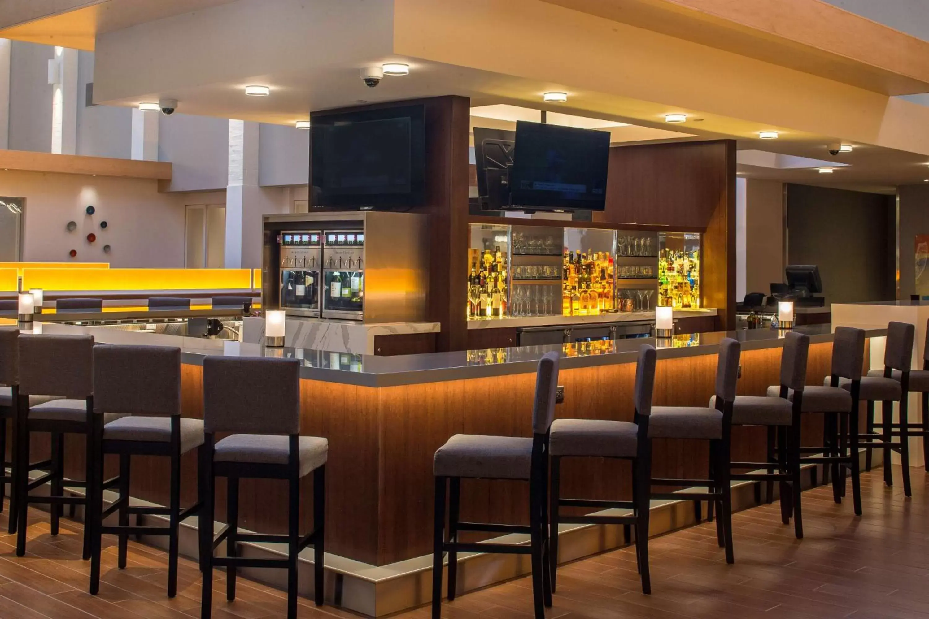 Lounge or bar, Lounge/Bar in DoubleTree by Hilton Pittsburgh - Cranberry