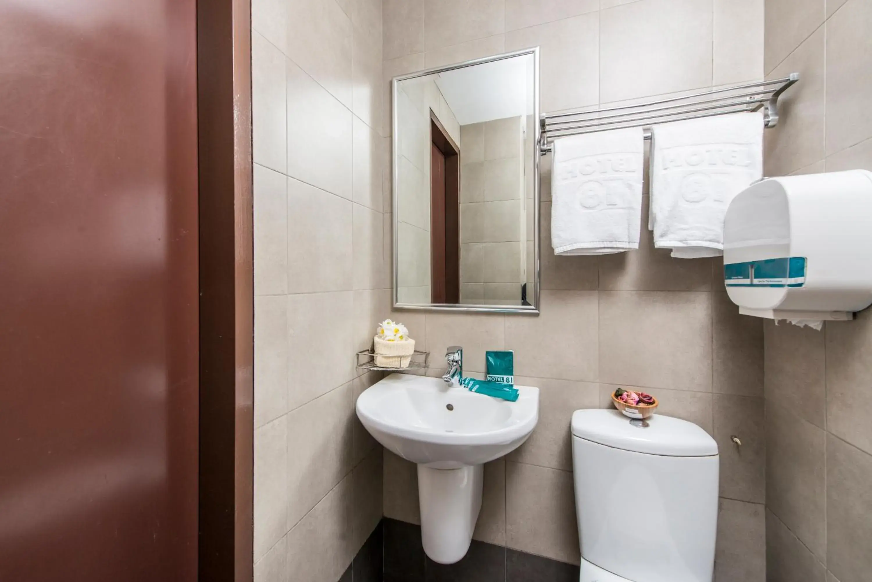 Toilet, Bathroom in Hotel 81 Balestier