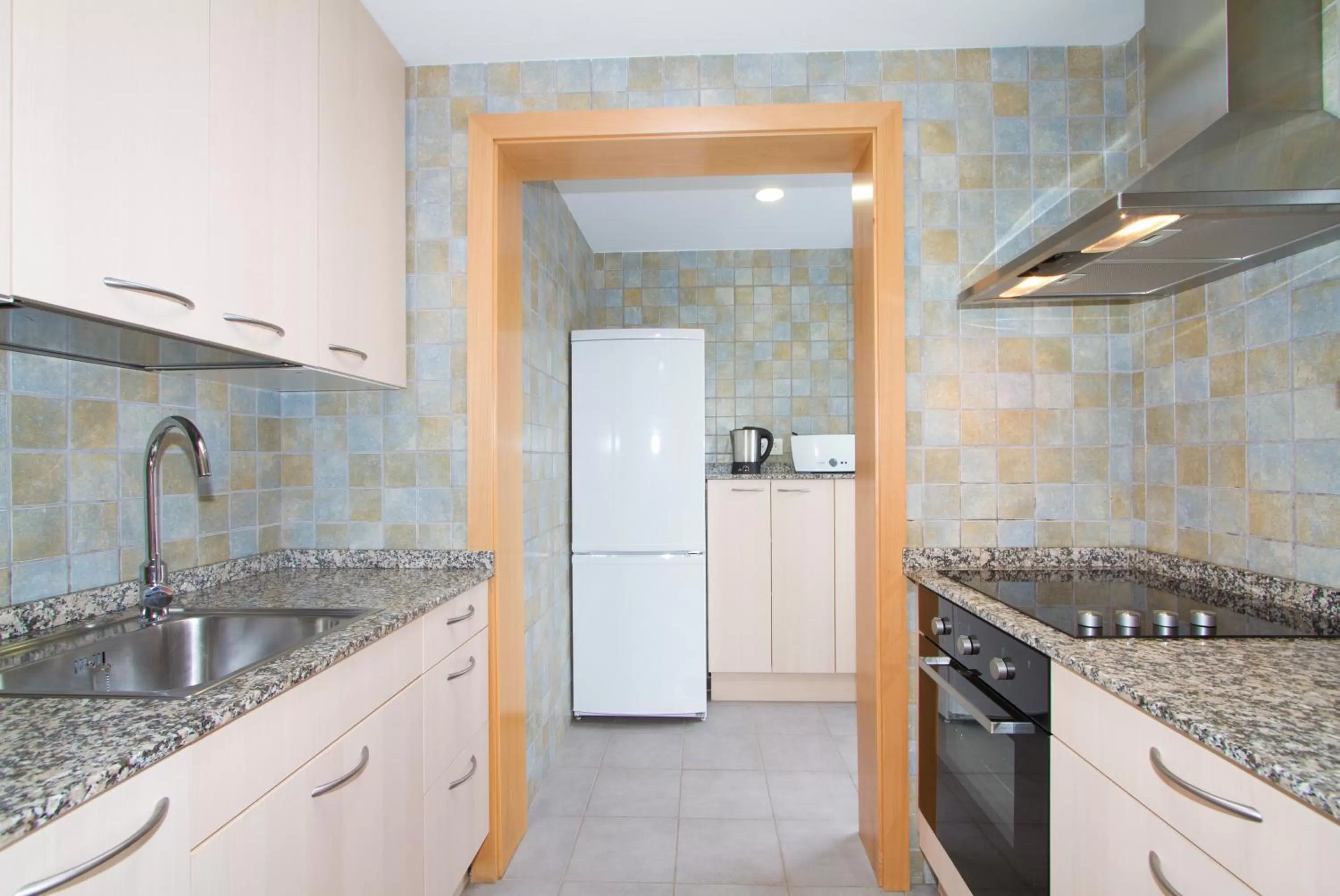 Kitchen or kitchenette in Nautilus Lanzarote