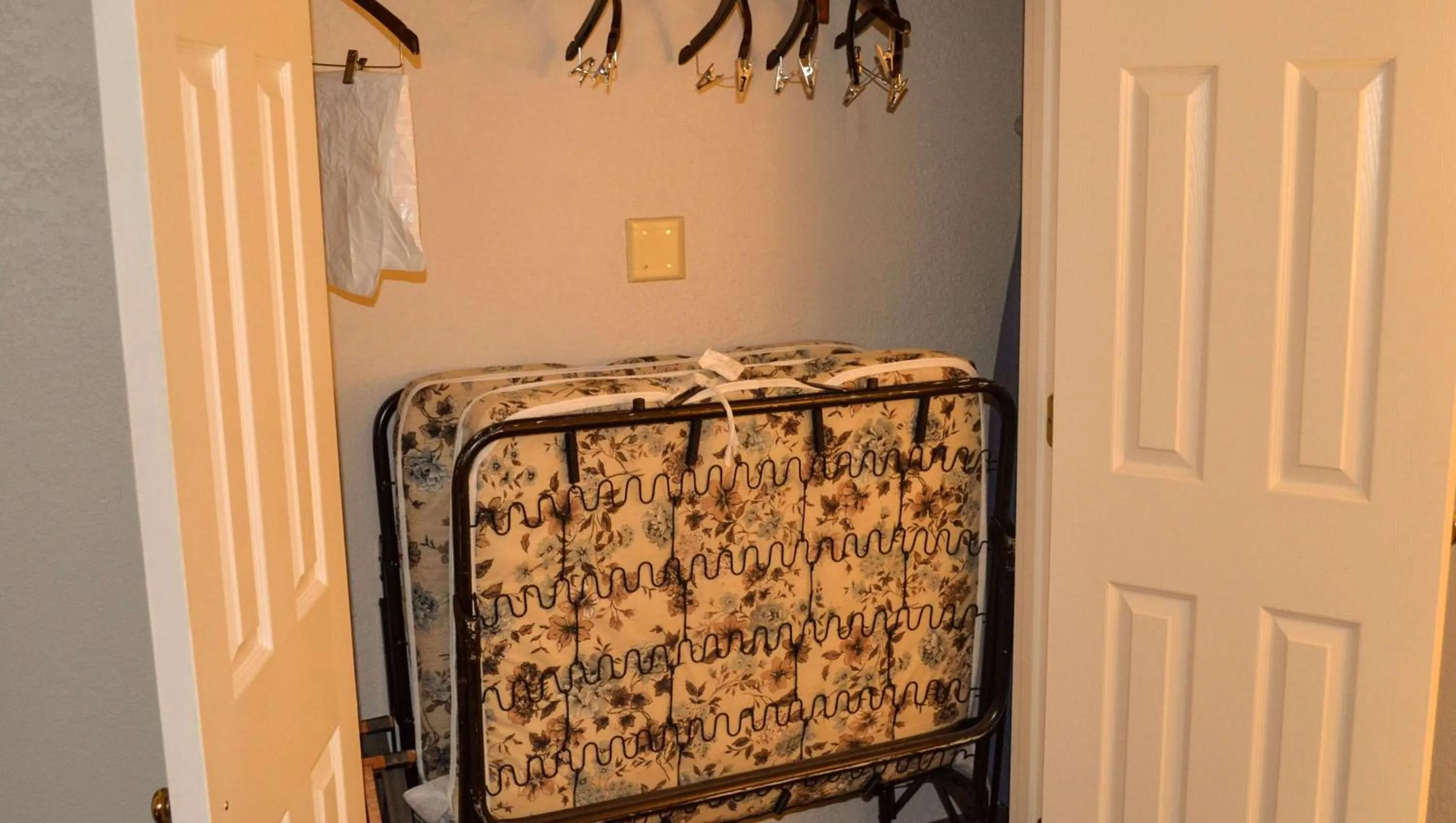 Photo of the whole room in Magnuson Hotel Texarkana